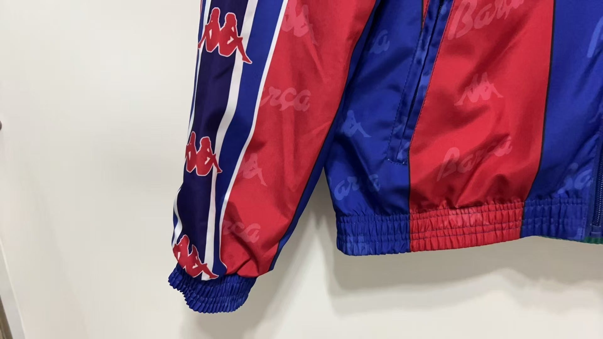1996/1997 Retro Barcelona Reversible Windbreaker