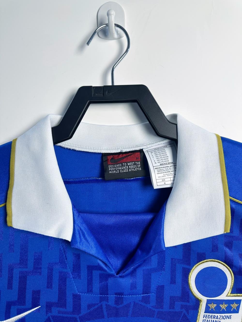 1995 Retro Italy Home Soccer Shirt