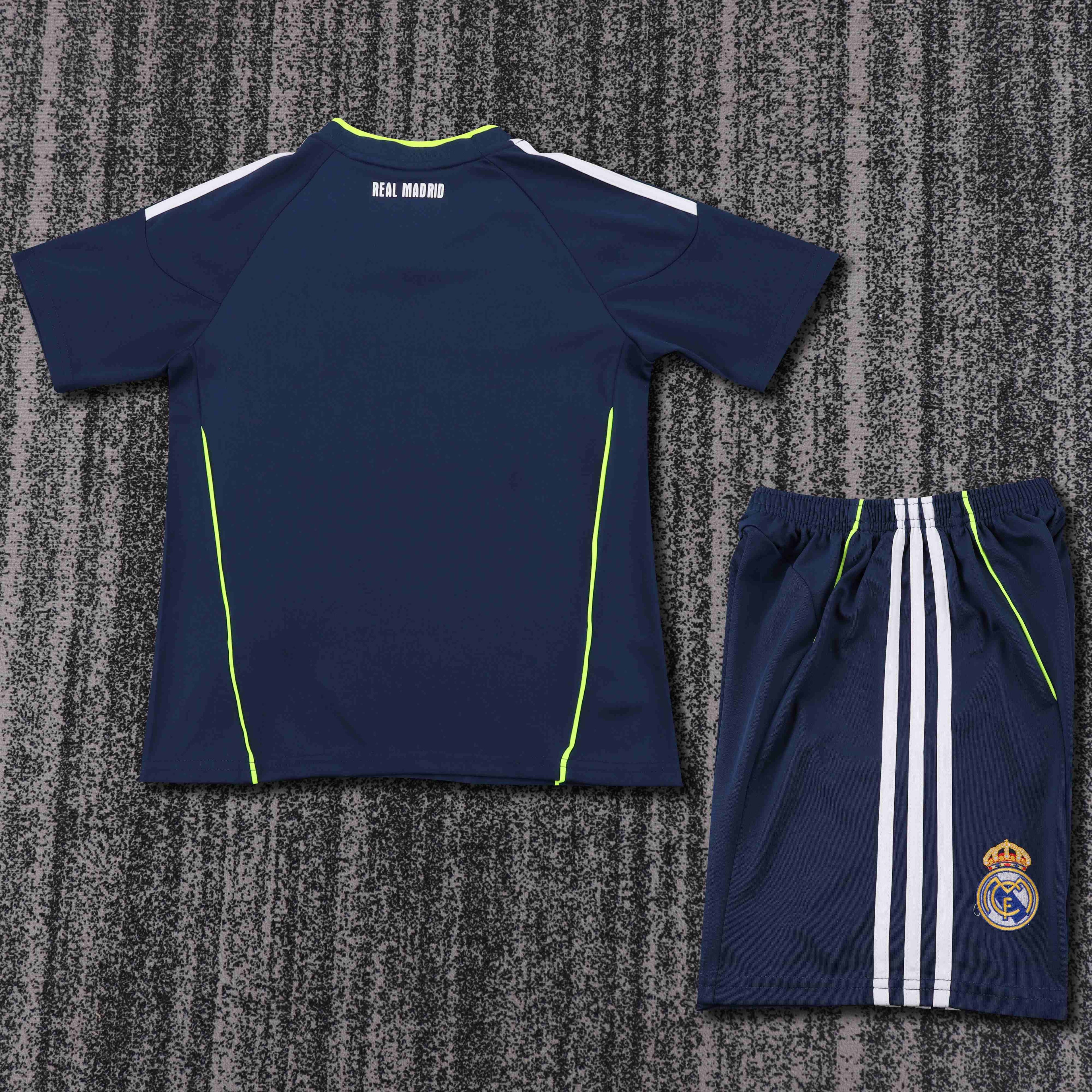 2010-2011 Retro Real Madrid Away