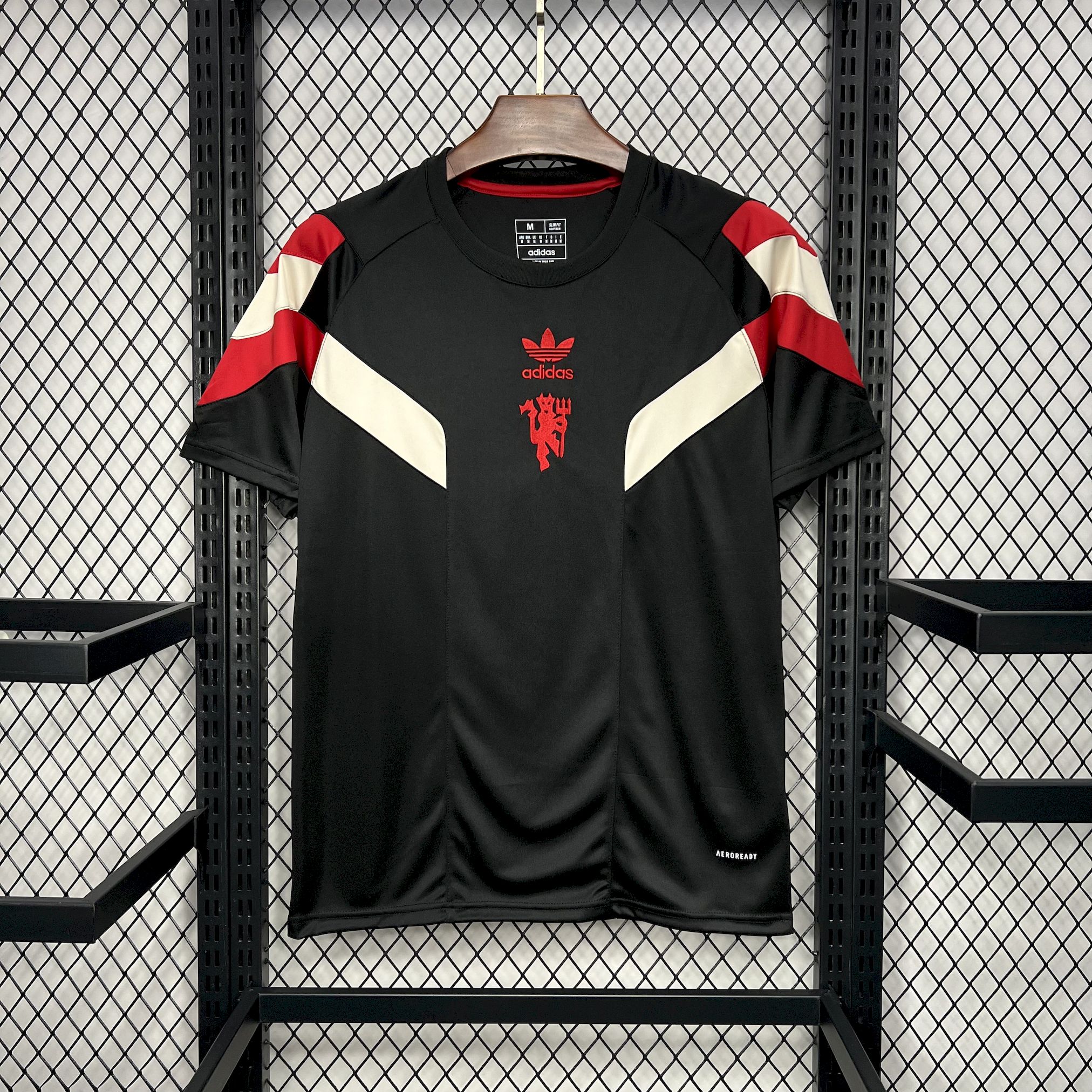 2024/2025 Manchester United Originals Tee Black Jersey