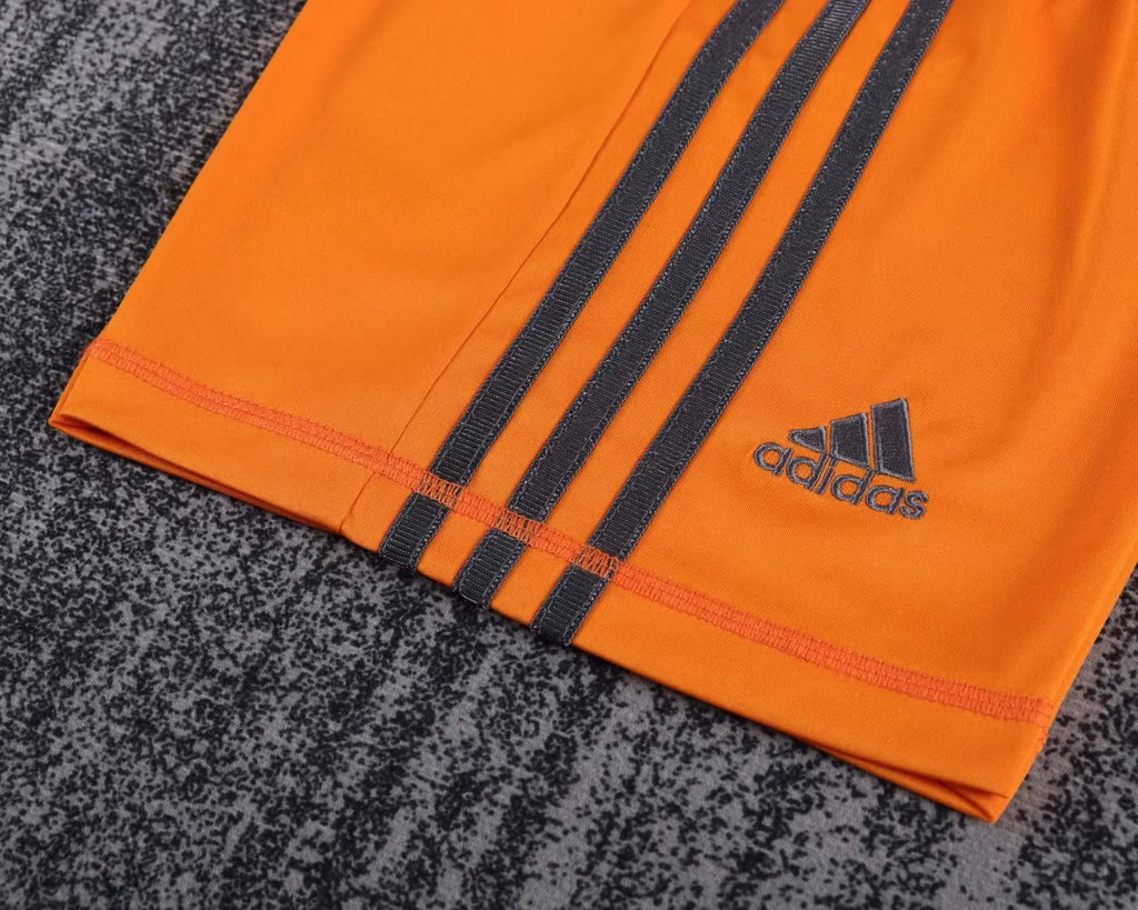 2013-2014 Retro Real Madrid Third Away