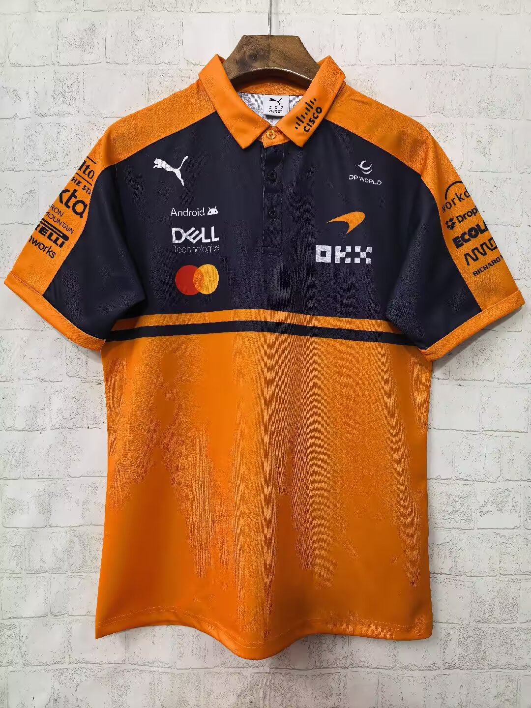 mclaren-2026-f1-racing-suit-p1870509