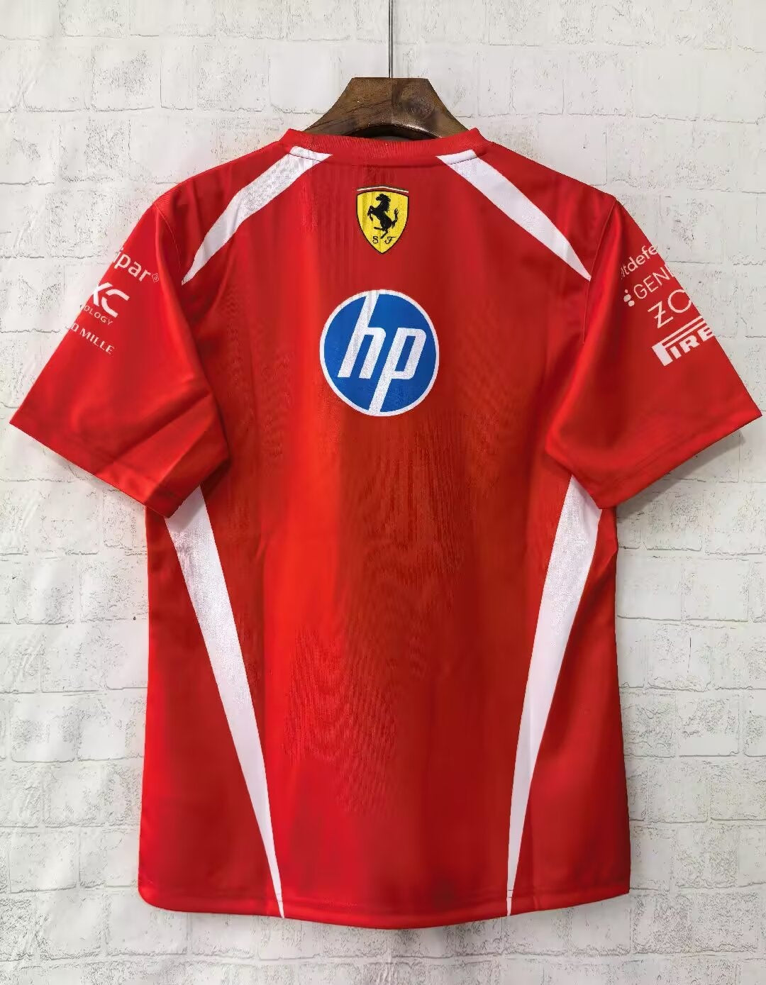 ferrari-2026-f1-racing-suit-p1821373