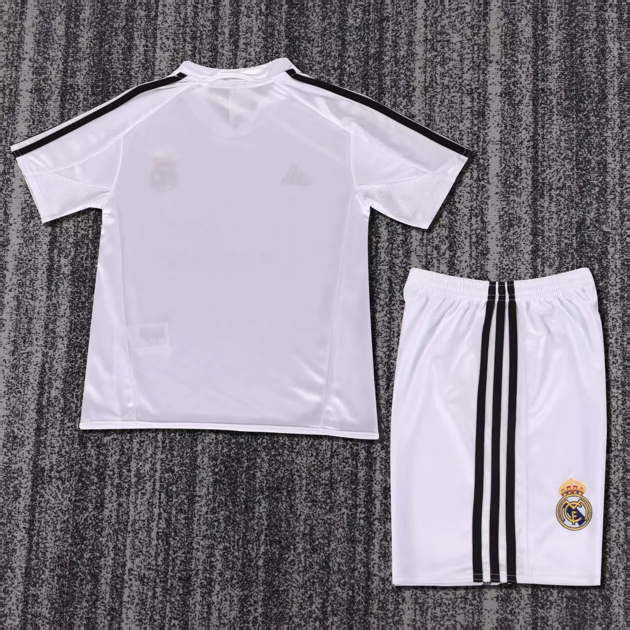 2004-2005 Retro Real Madrid Home