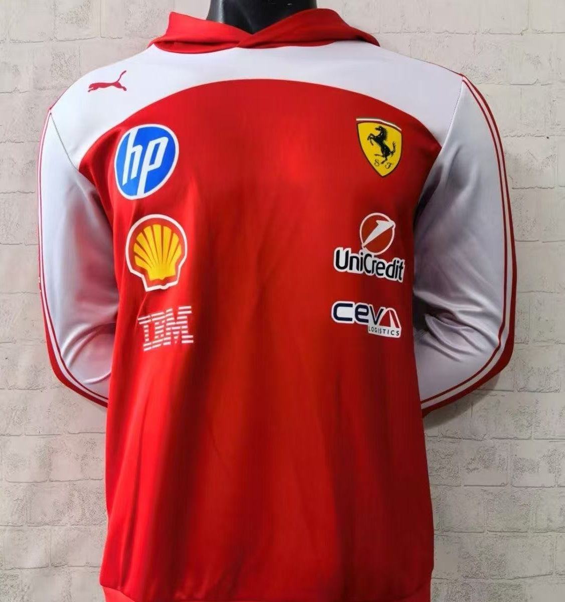 ferrari-2026-f1-sweater-p2213050