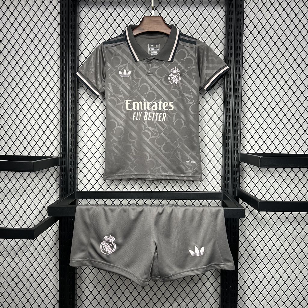 2024/2025 Real Madrid Third Away