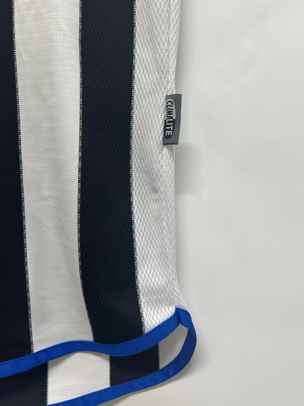 2000-2001 Retro Newcastle United Home