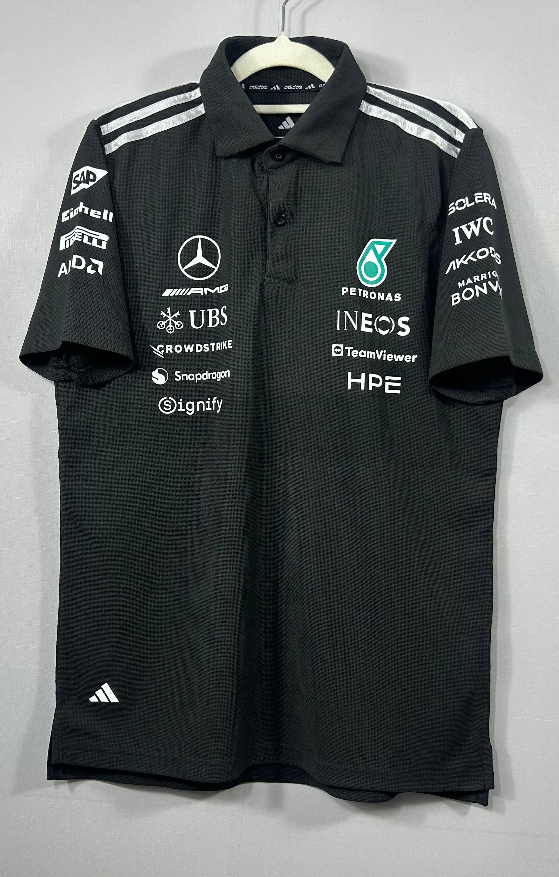 mercedes-2026-f1-racing-suit-p2209322