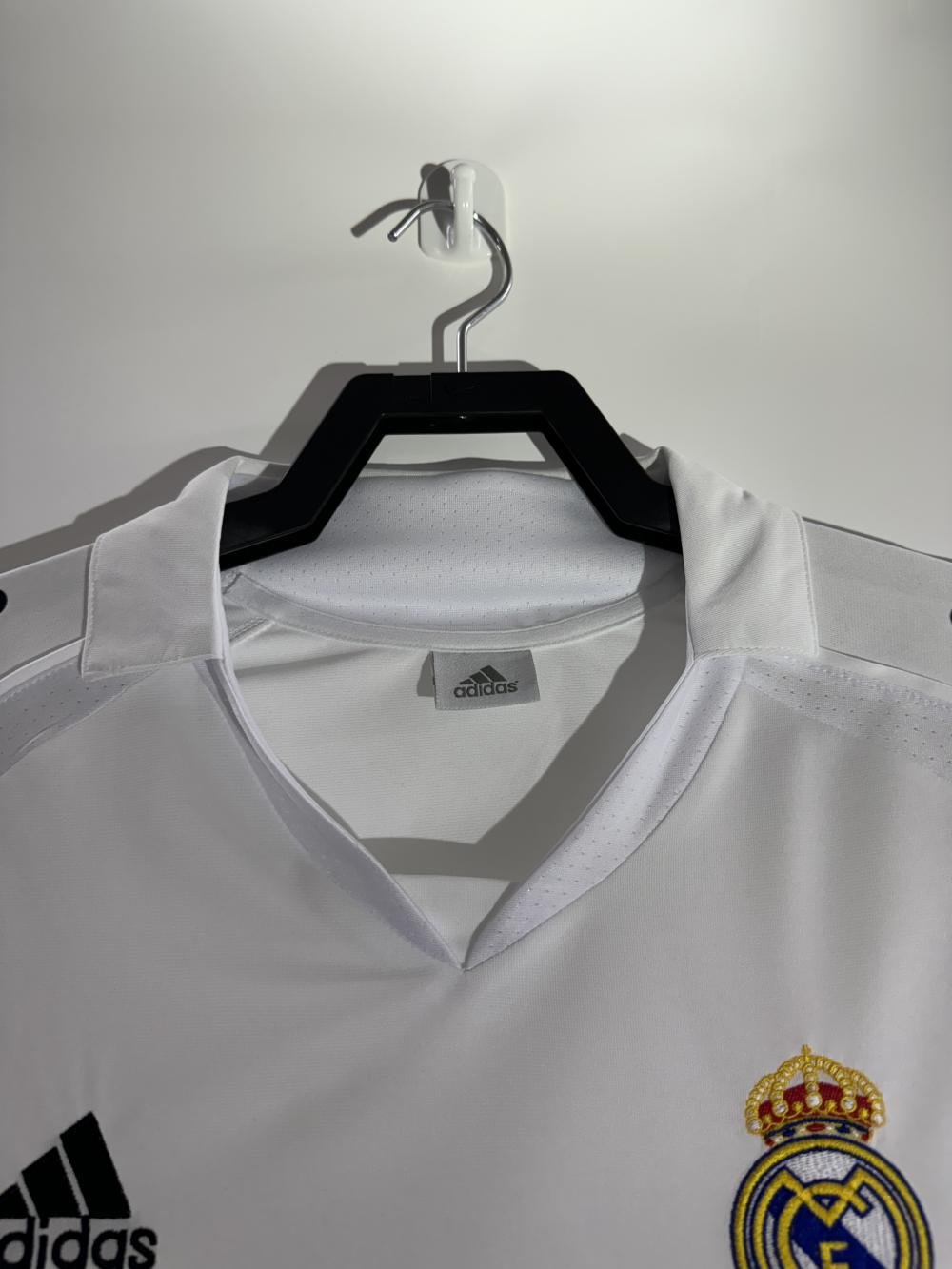 2005/2006 Retro Long Sleeve Real Madrid Home