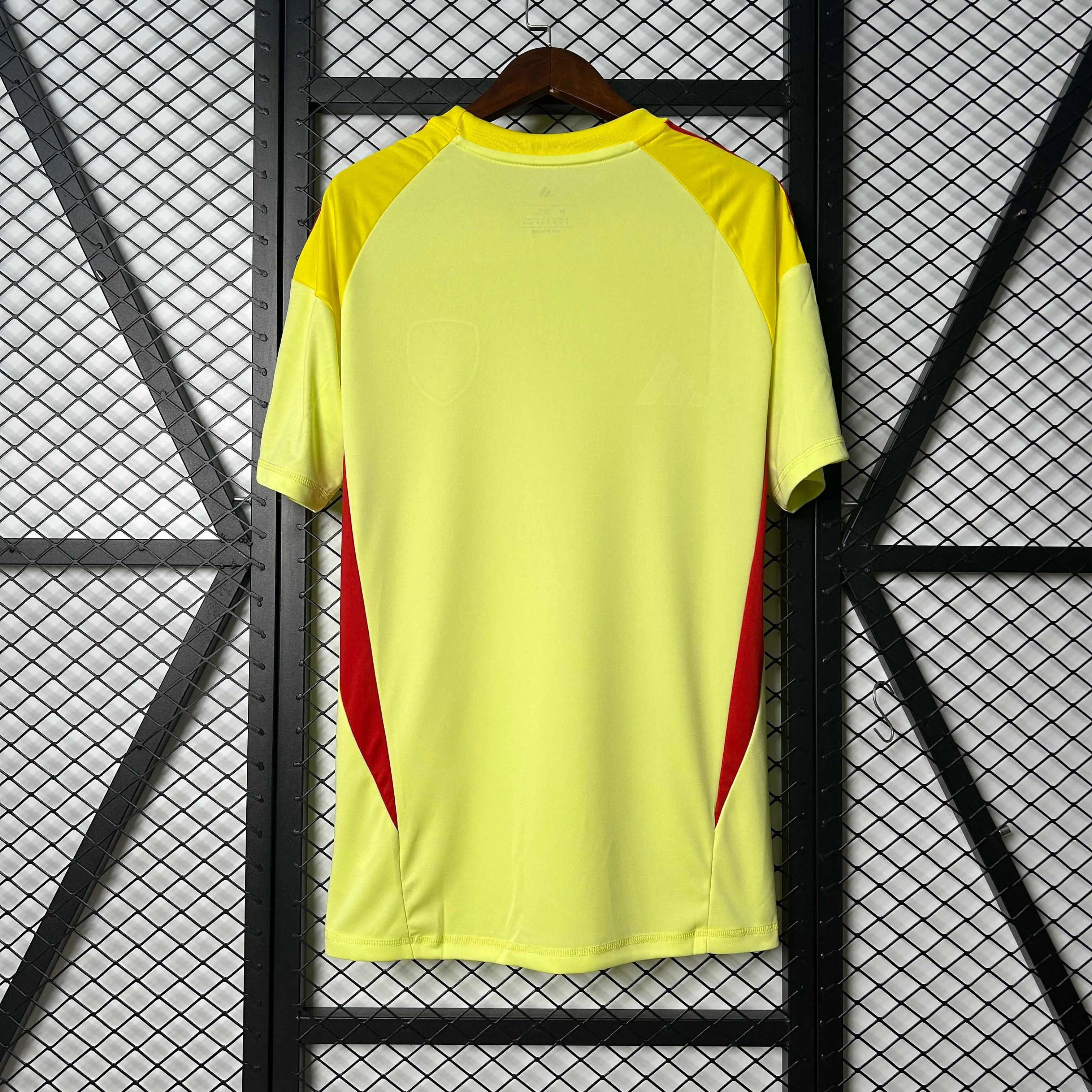 2025/2026 Arsenal Goalie Yellow