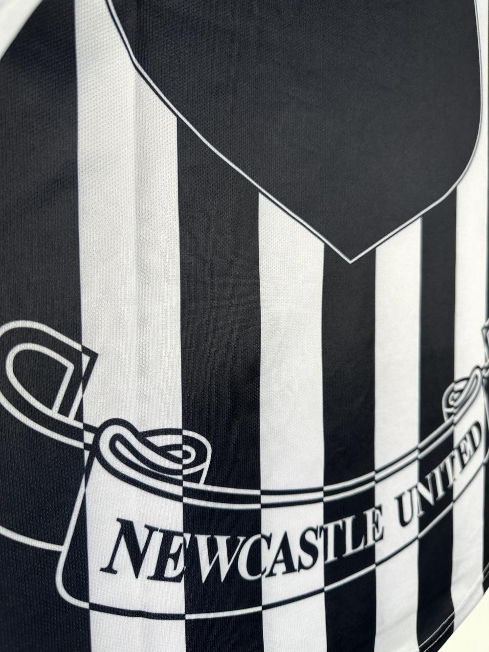 1997-1999 Retro Long Sleeve Newcastle United Home