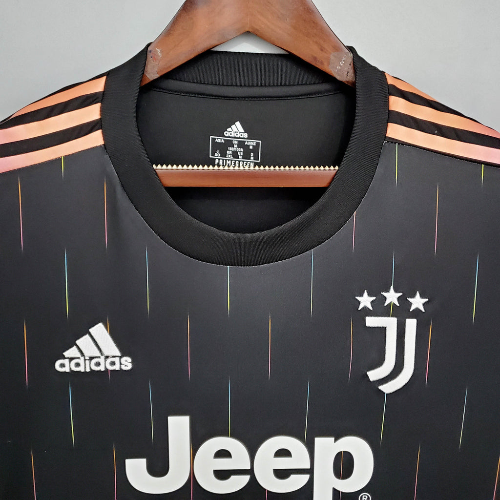 Juventus 2021/2022 jersey