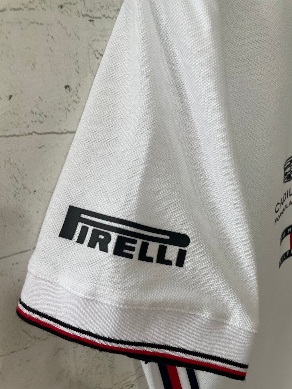 cadillac-2026-f1-racing-suit-p2253102