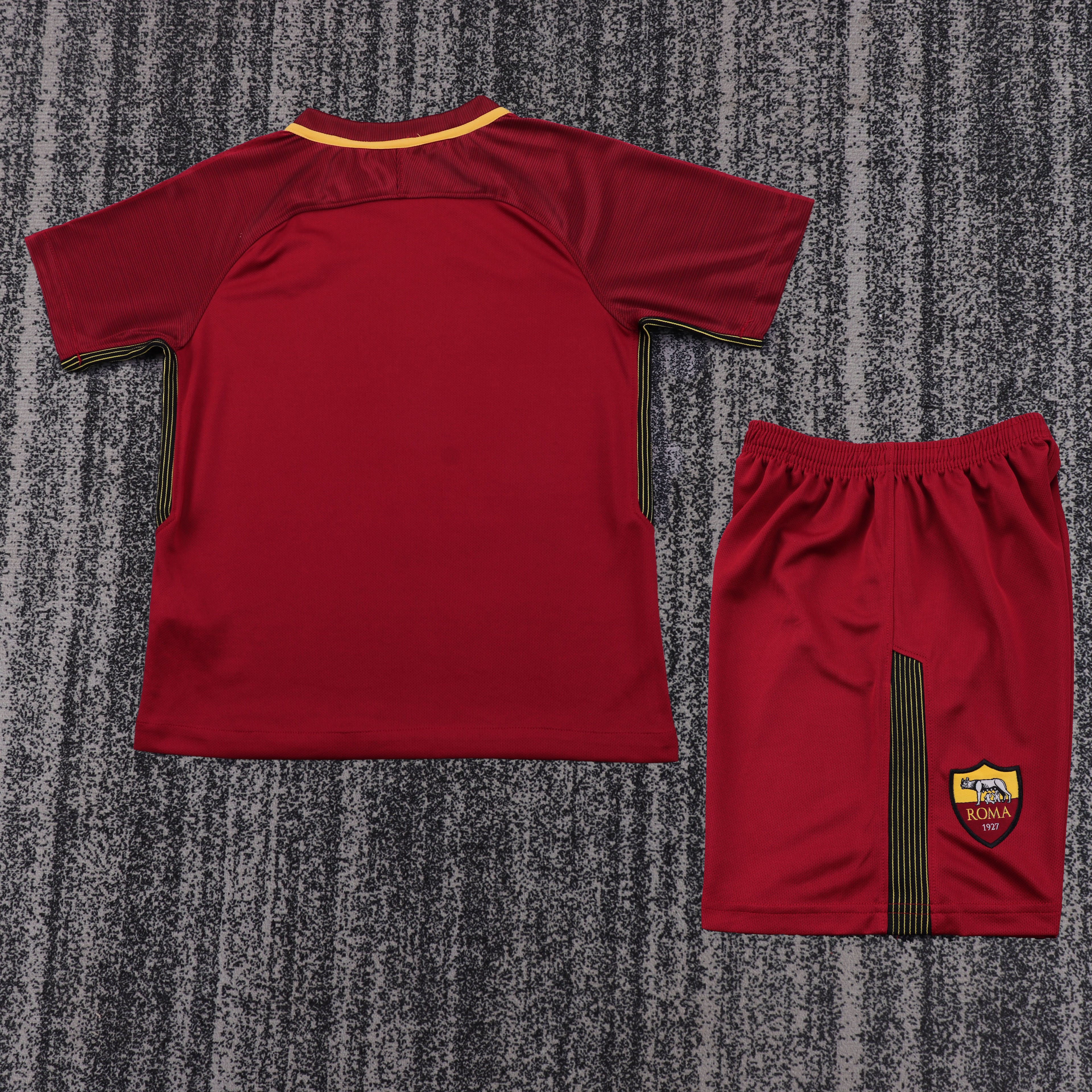 2017/2018 Retro Roma Home