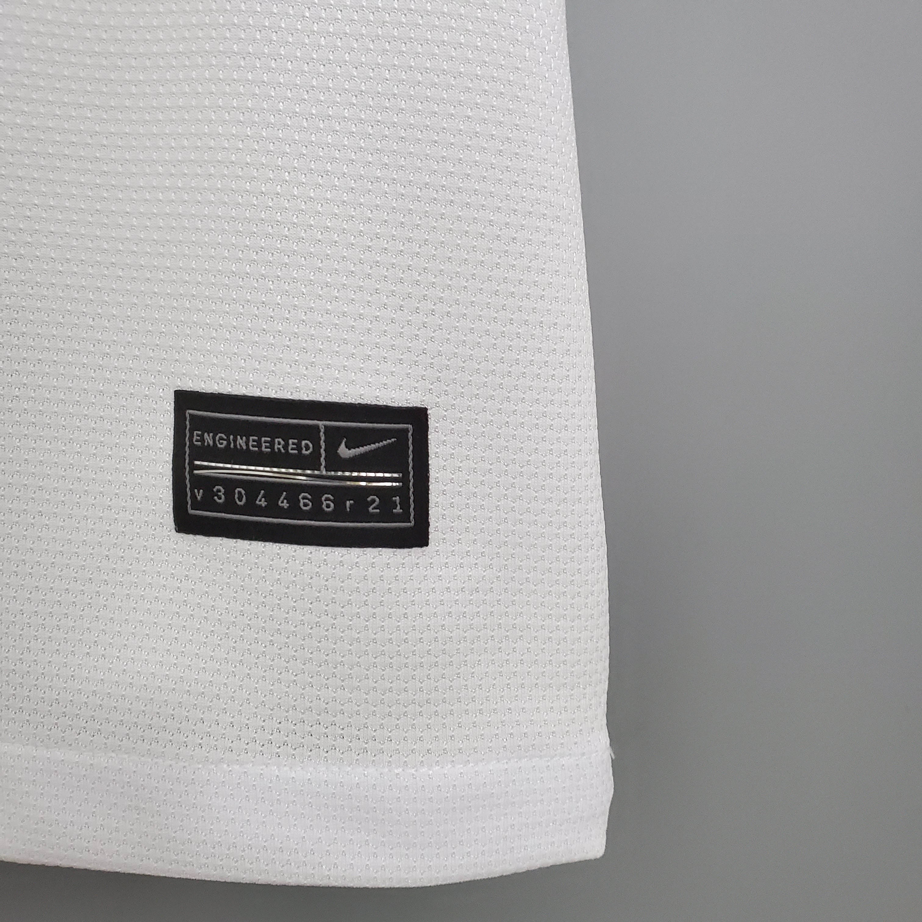 tottenham-hotspur-2021-22-home-shirt