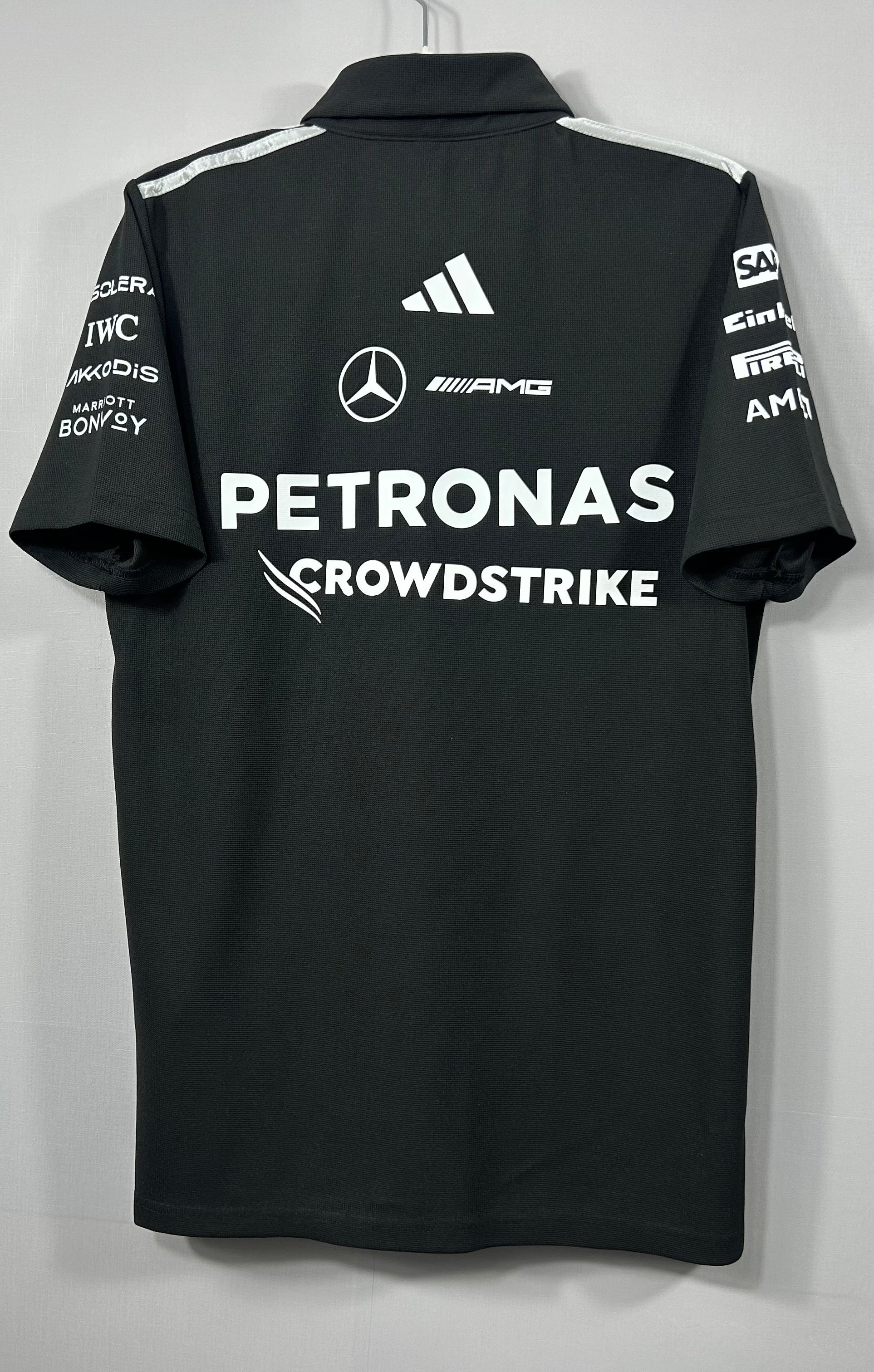 mercedes-2026-f1-racing-suit-p2209322
