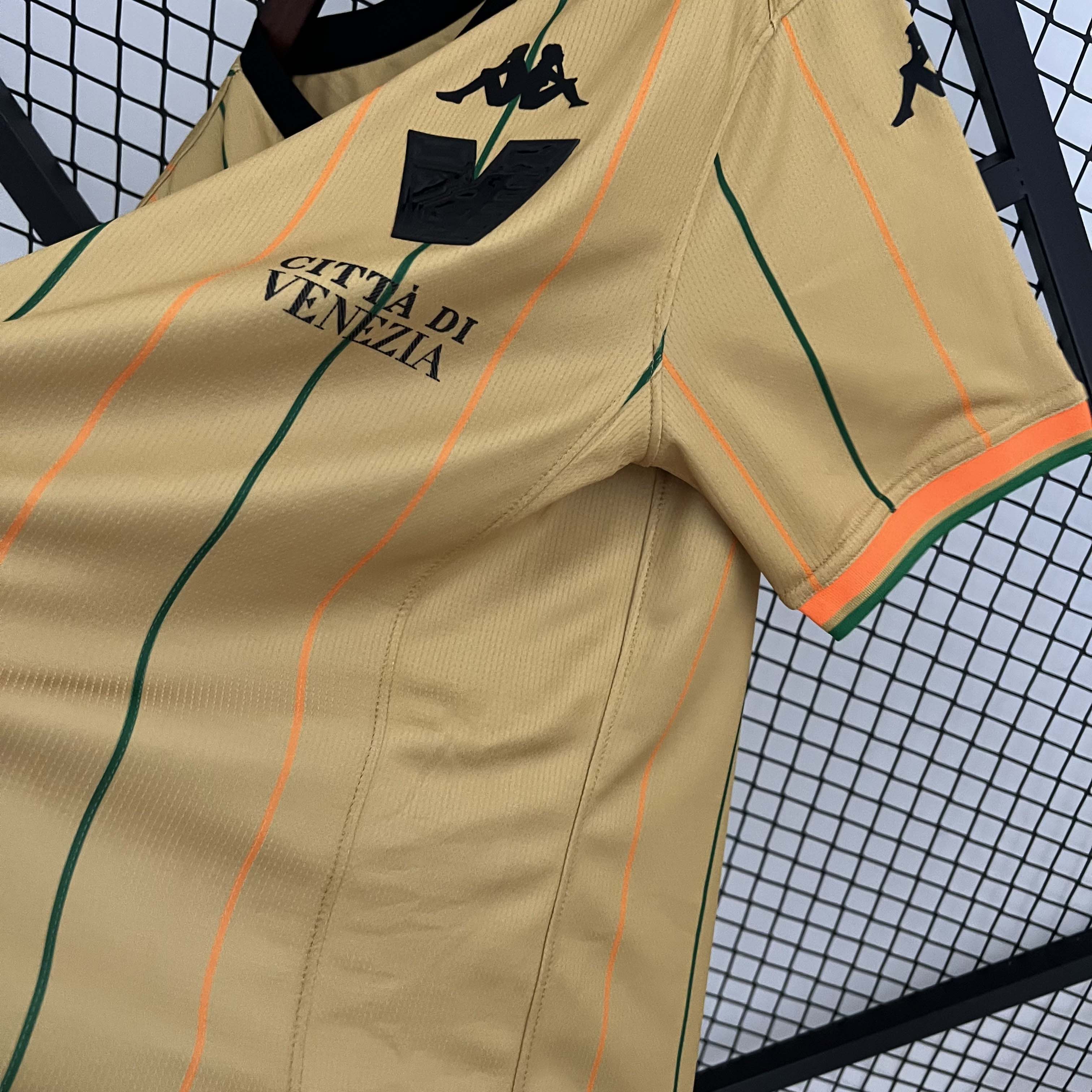 2023/2024 Venezia Training Wear Yellow