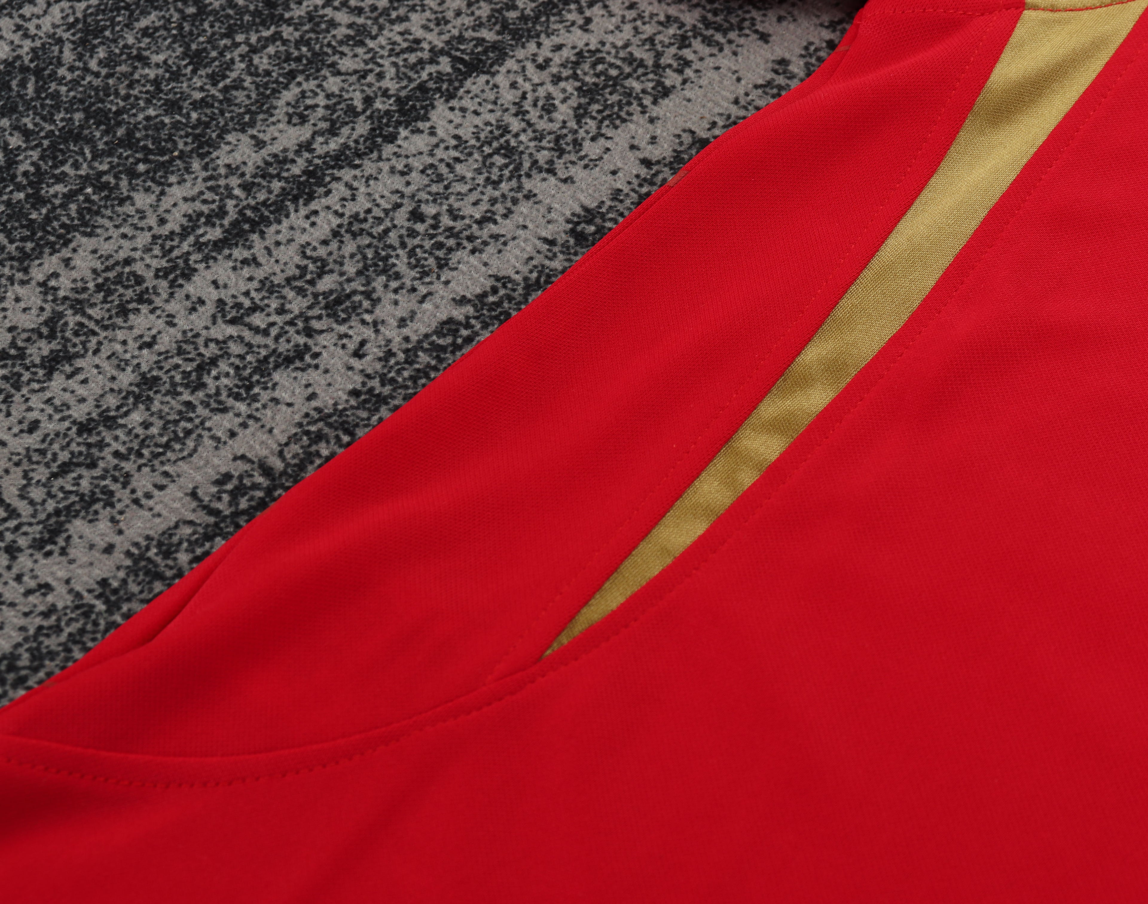 2005/2006 Retro Liverpool Home