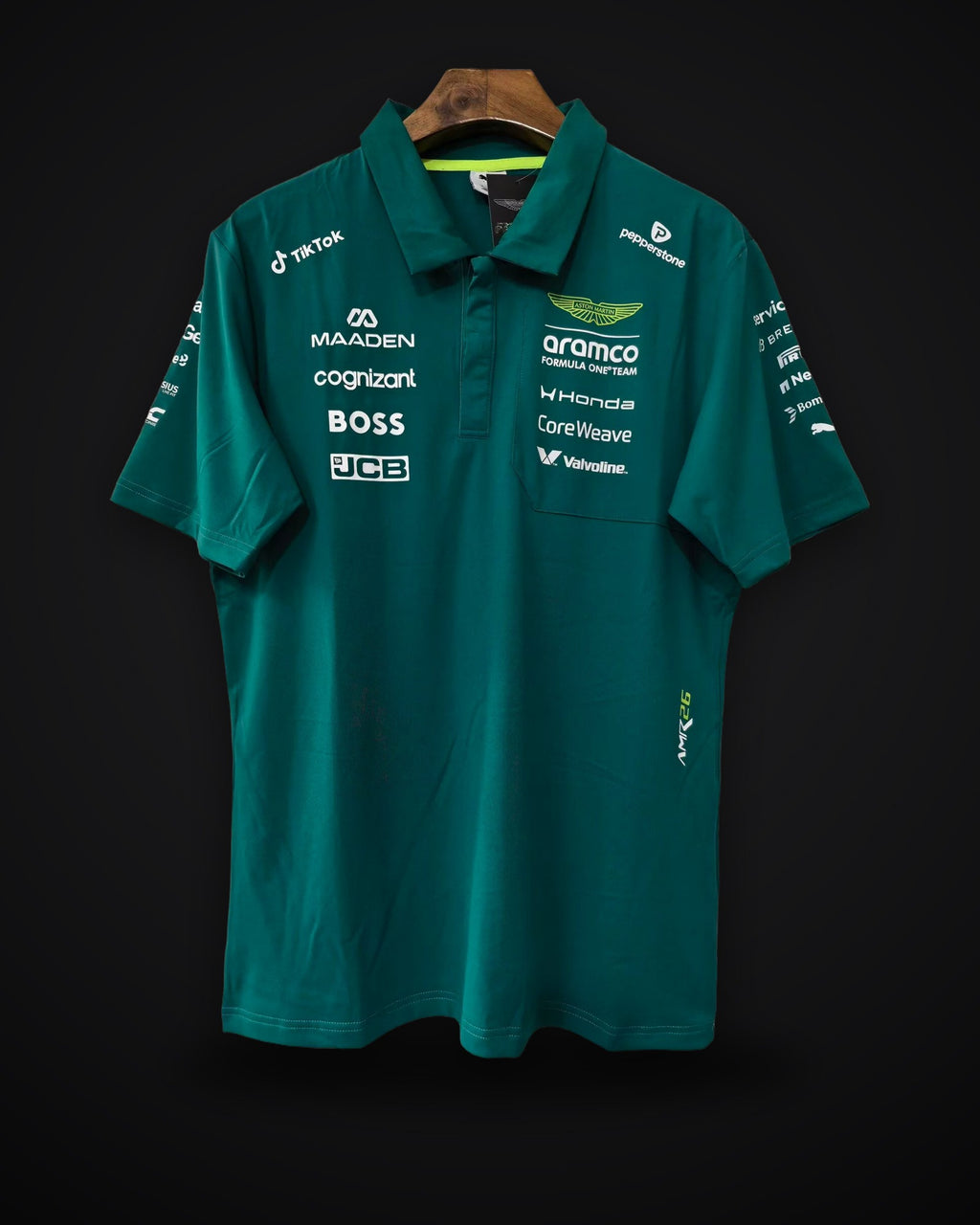 aston-martin-2026-f1-racing-suit-p1947136