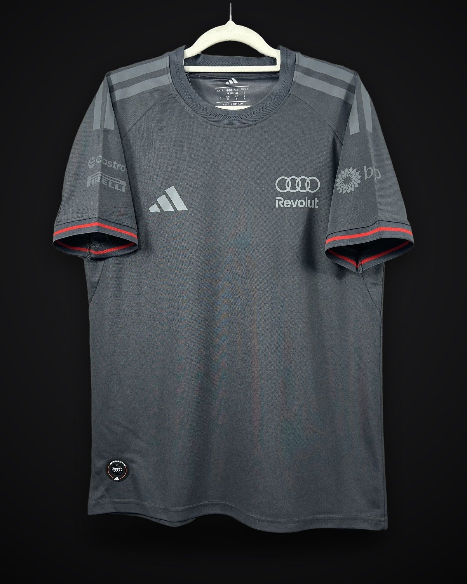 audi-2026-f1-suit-p2209133