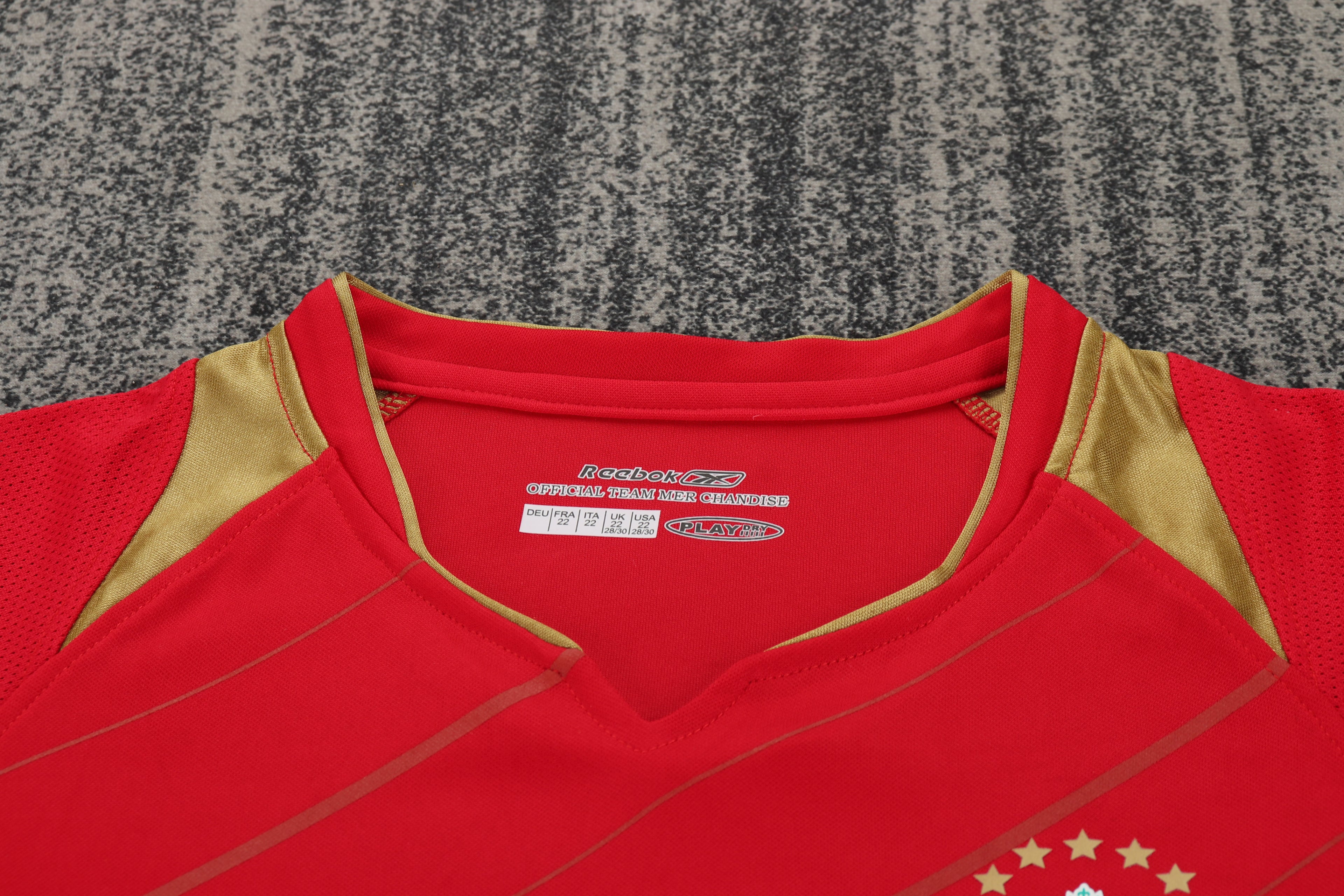 2005/2006 Retro Liverpool Home