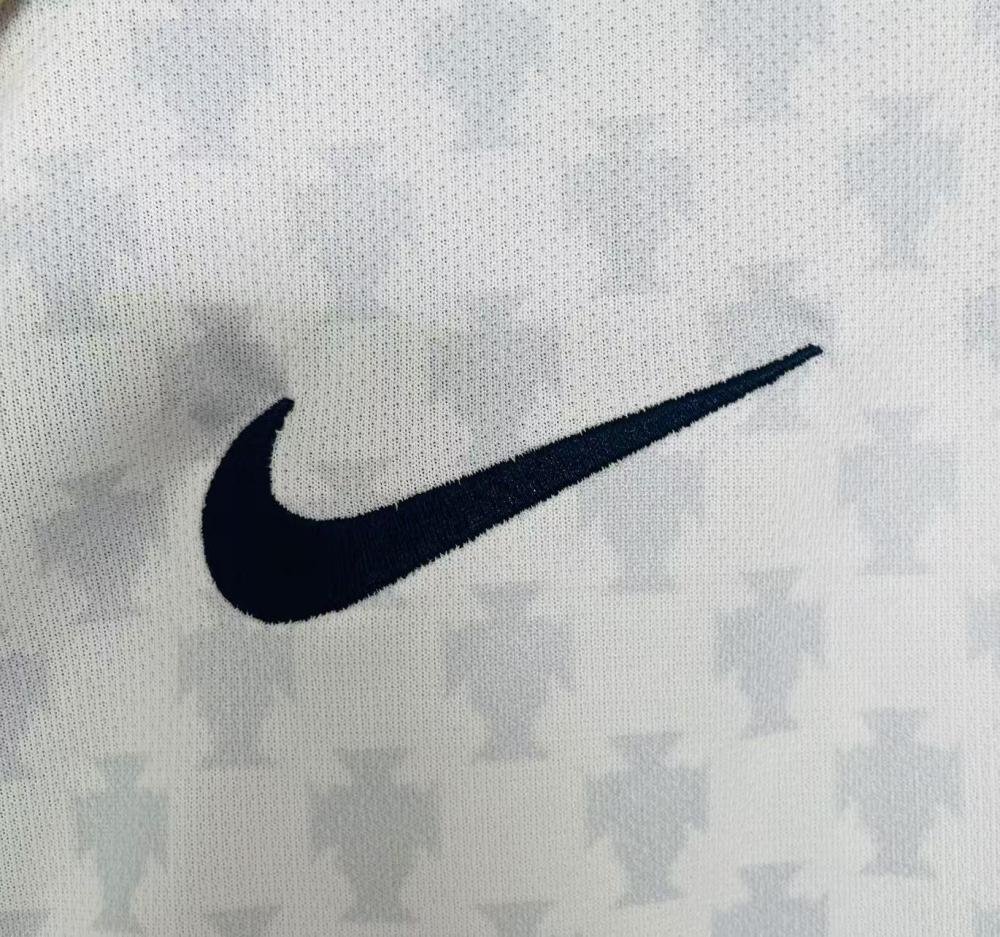 2004 Retro Portugal Away