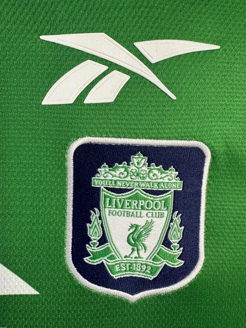 1999-2000 Retro Liverpool Away