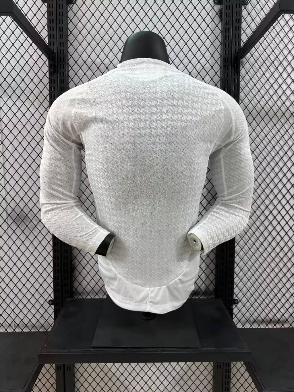2024/2025 Player Version Real Madrid Home Long Sleeve Jersey