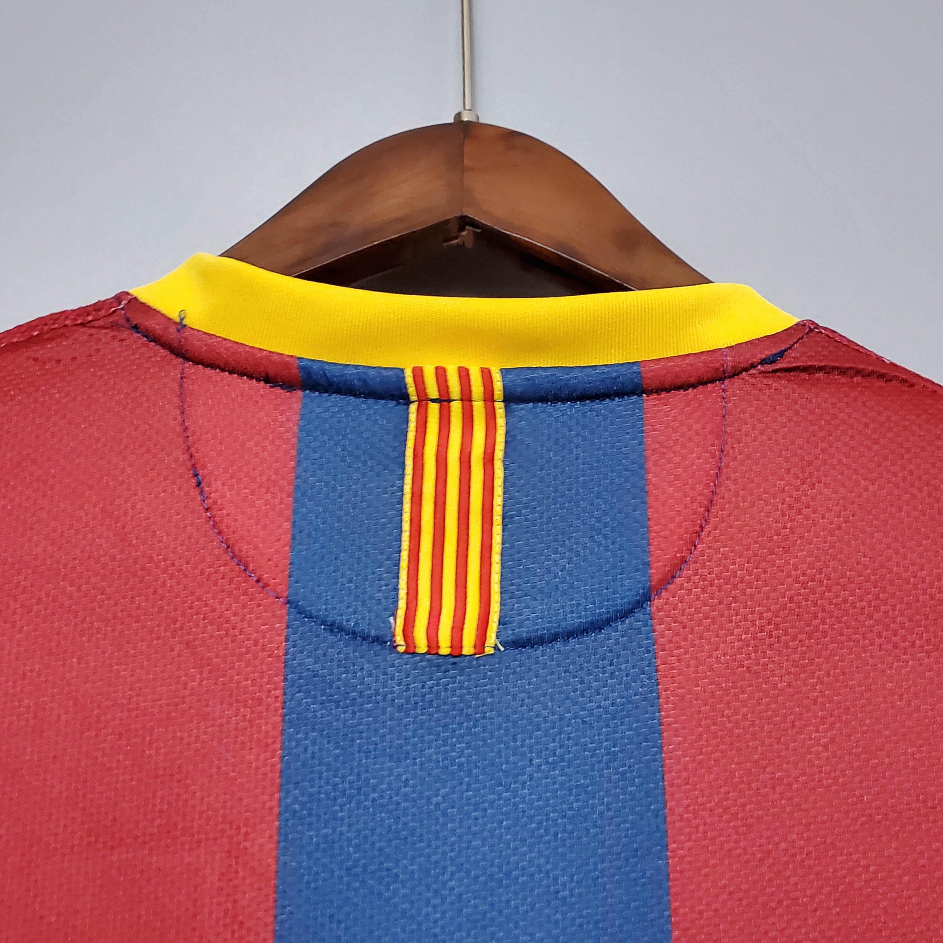 2010/2011 Retro Barcelona Home