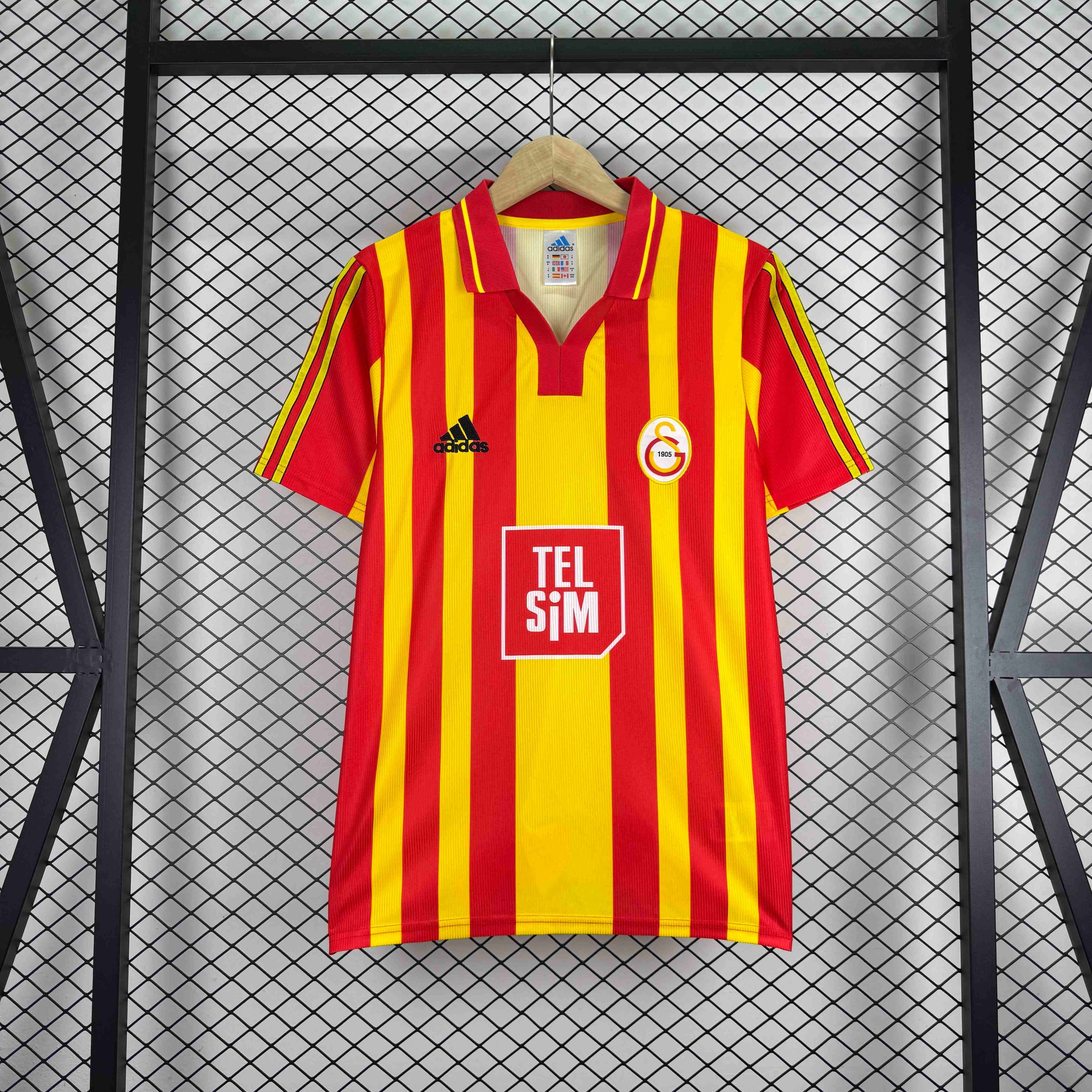 2000/2001 Retro Galatasaray Home