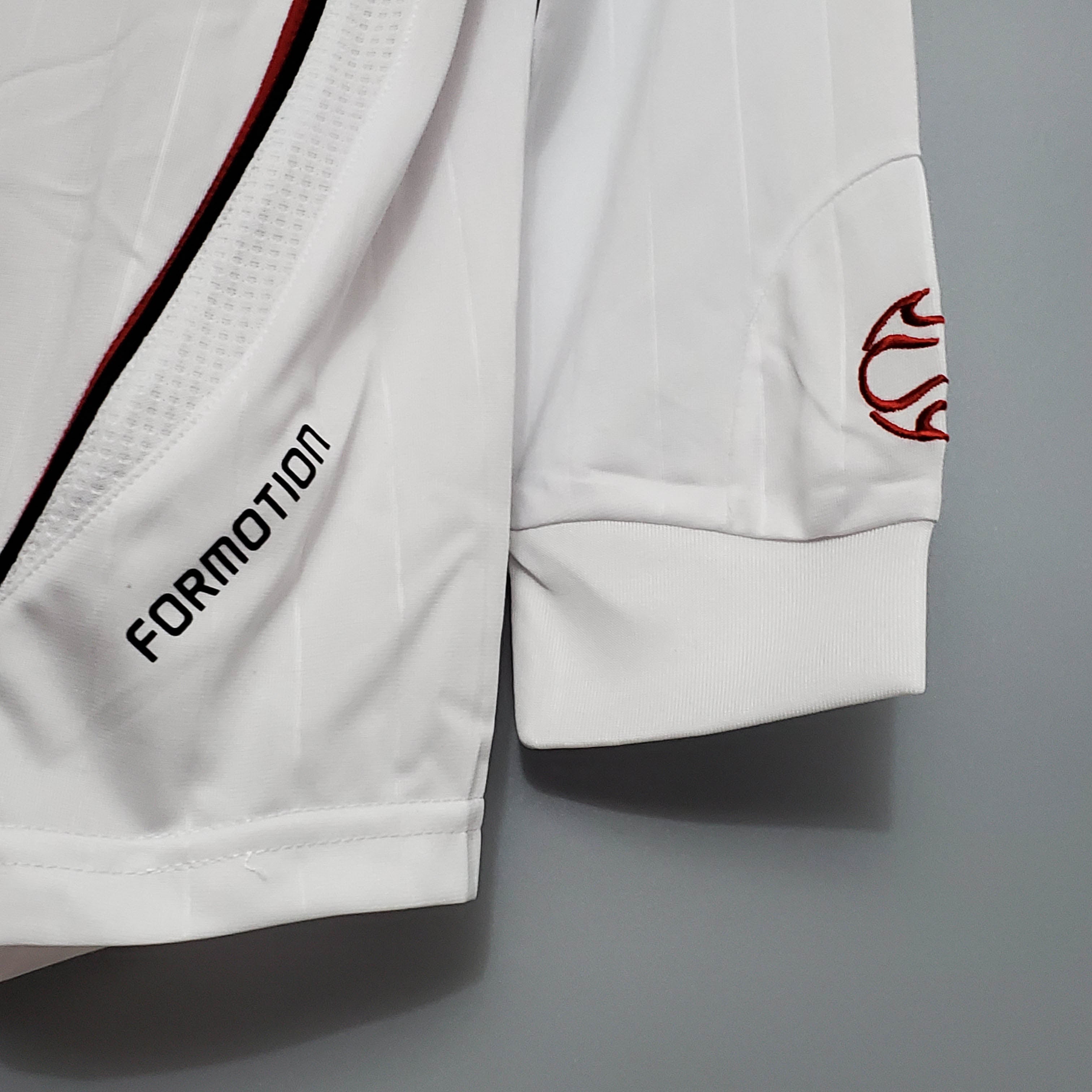 2006/2007 Retro Long Sleeve AC Milan Away