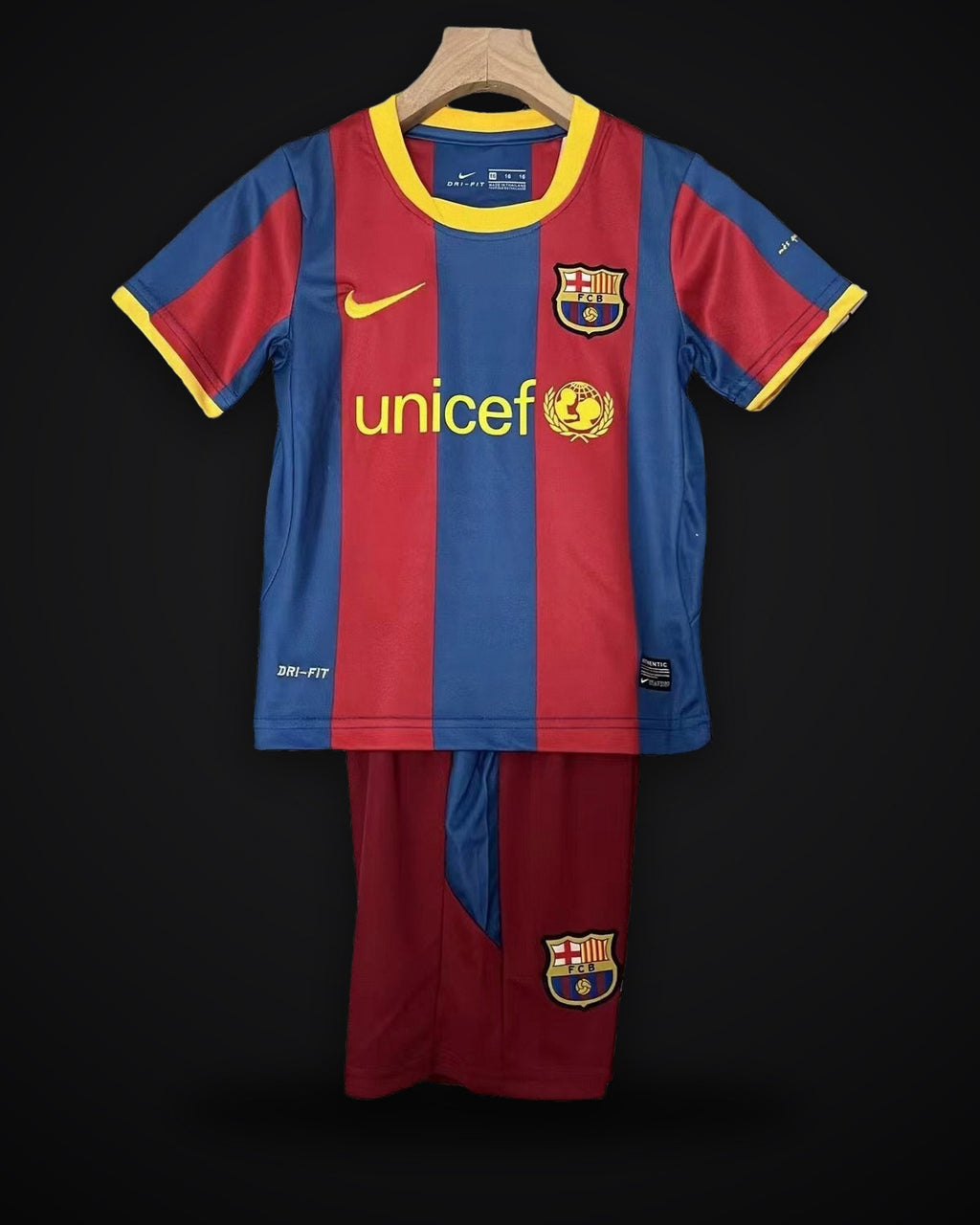 2010/2011 Retro Barcelona Home