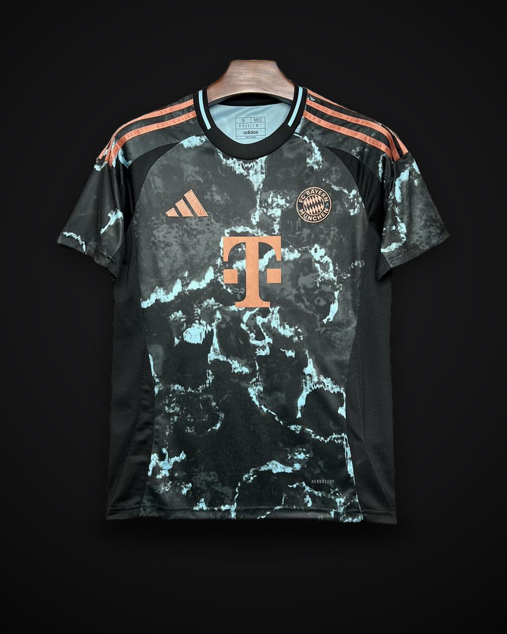 2024/2025 Bayern Munich Away