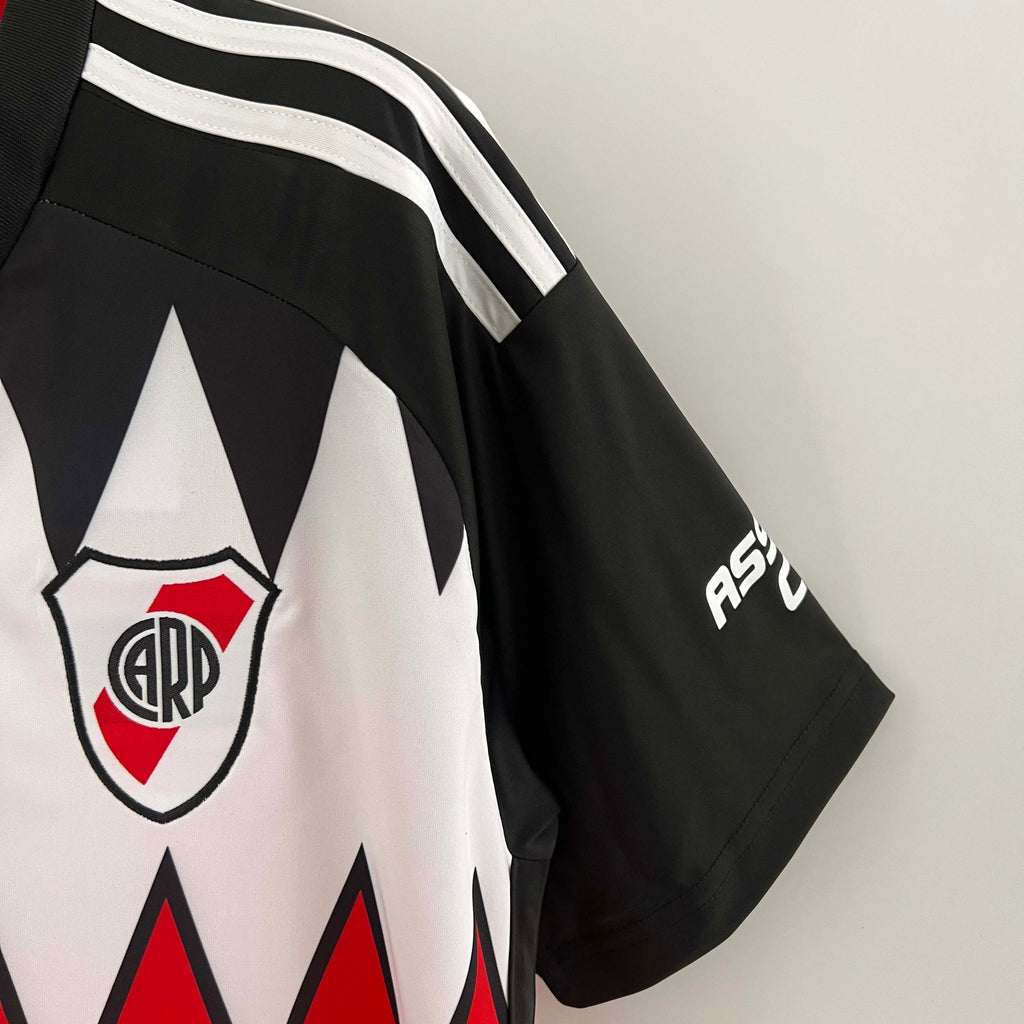 2023/2024 River Plate Away