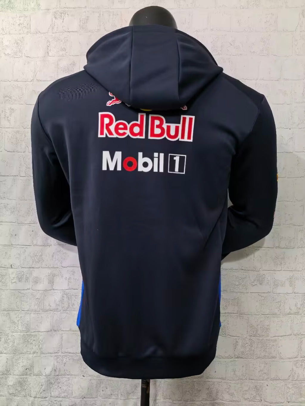 red-bull-2026-f1-sweater-p1870353