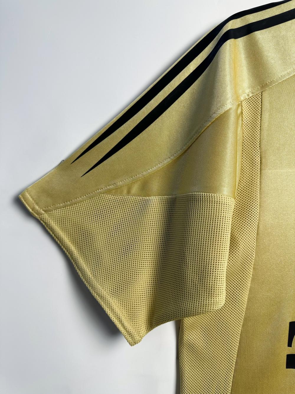 2003/2004 Retro Bayern Munich Away