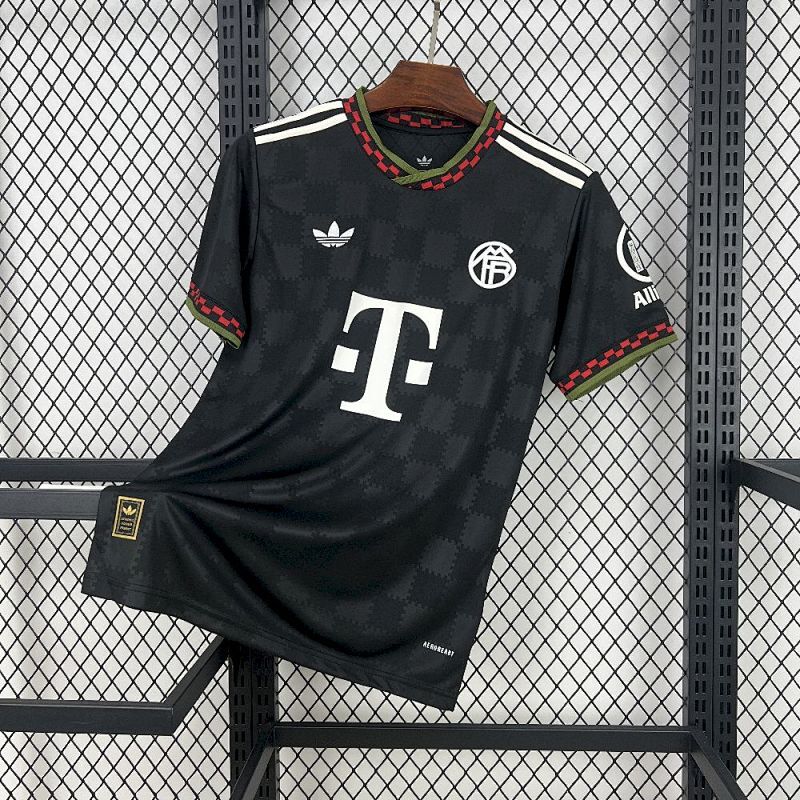 2025/2026 Bayern Munich Third Away