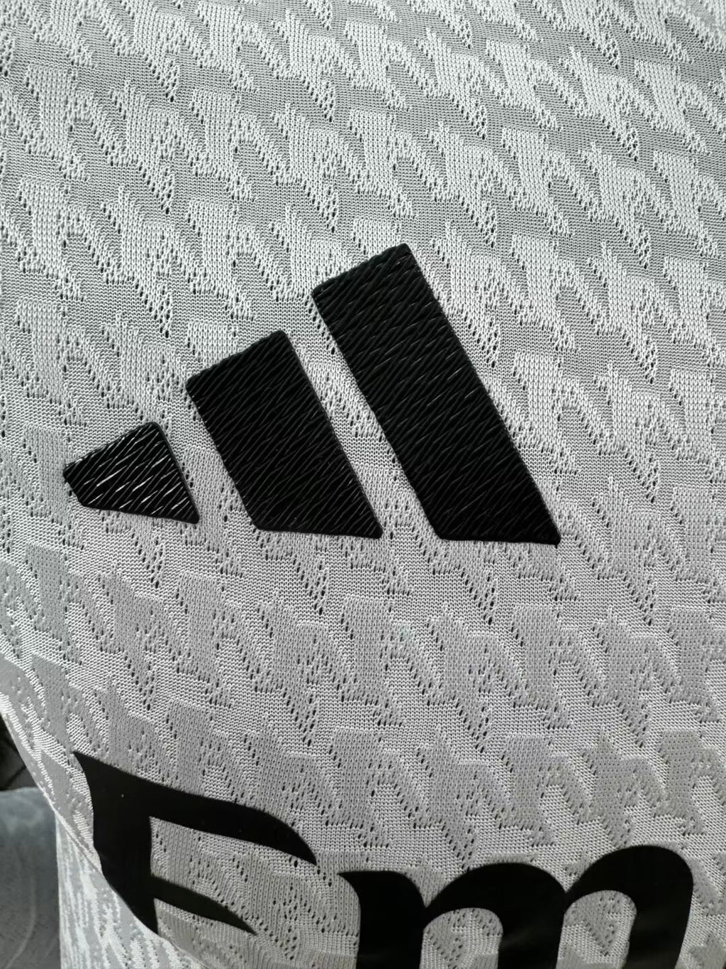 2024/2025 Player Version Real Madrid Home Long Sleeve Jersey