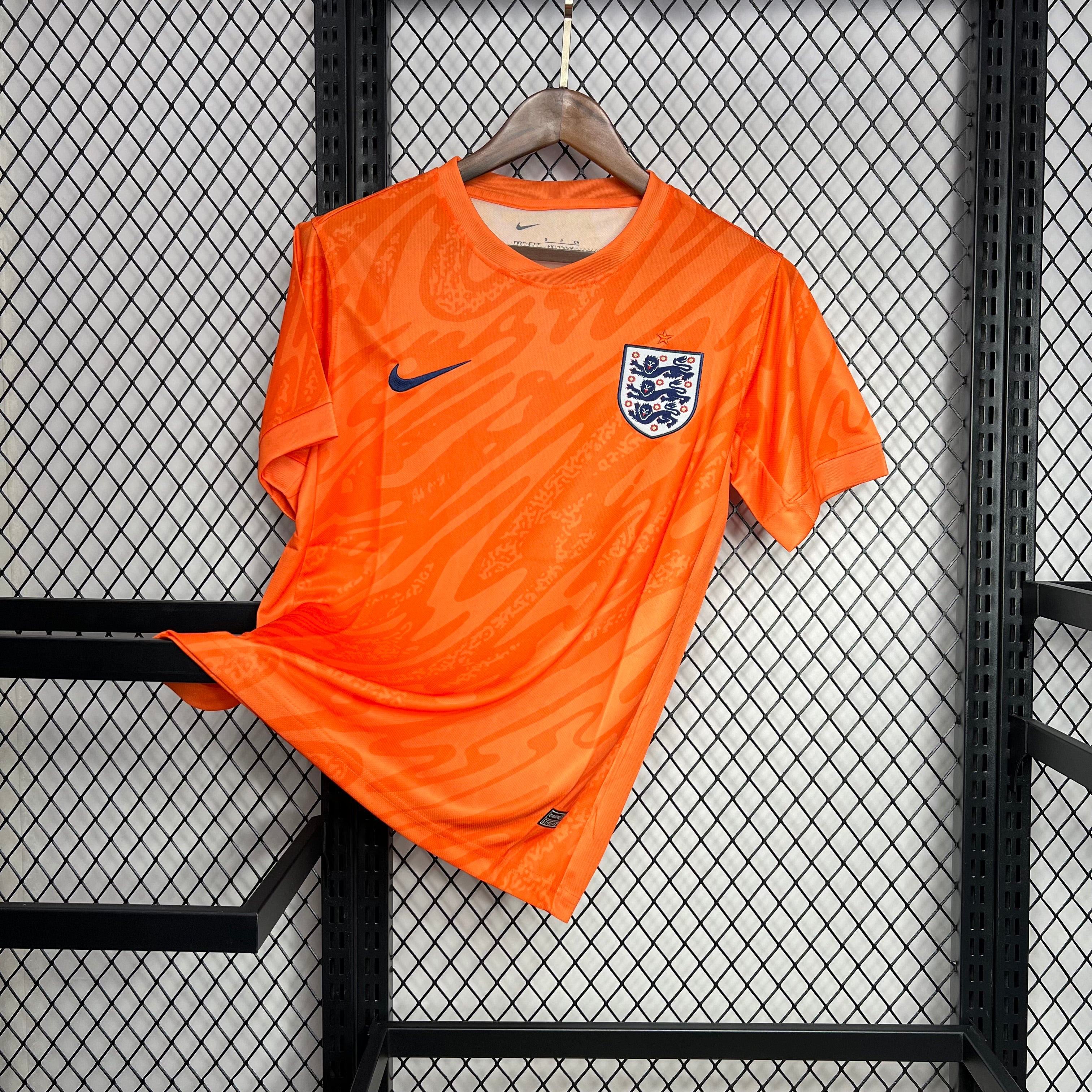 2024-2025 England Goalkeeper uniform