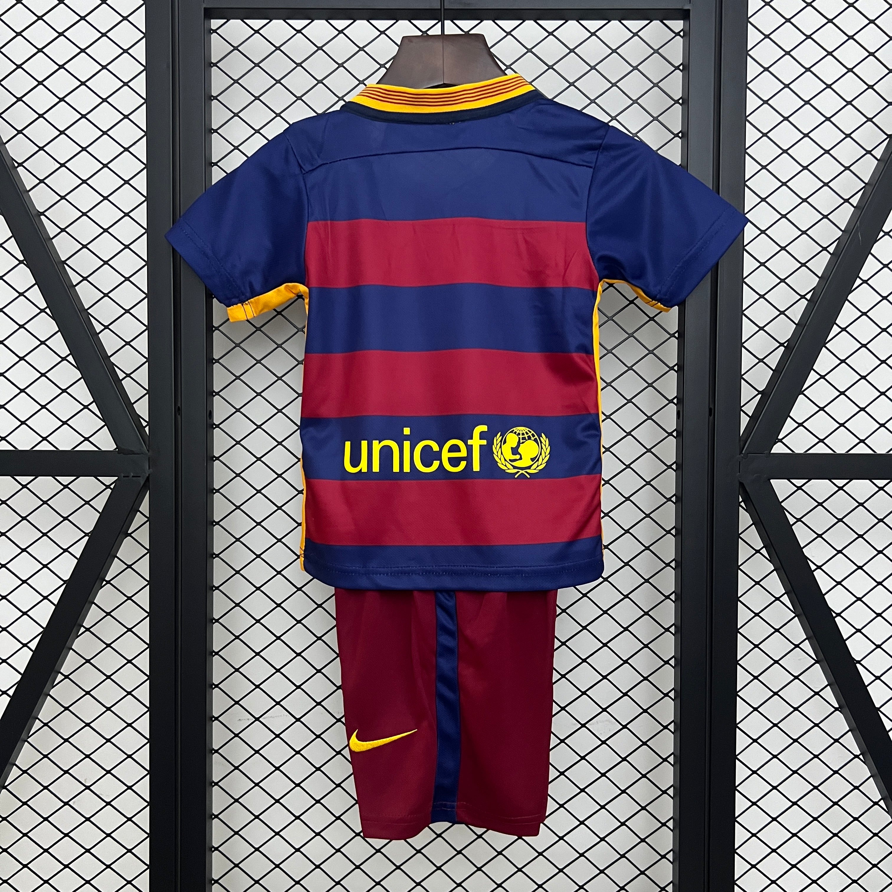 2015/2016 Retro Barcelona Home