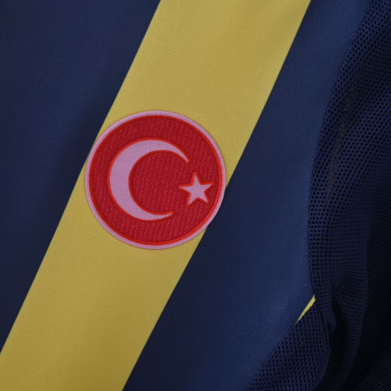 2005/2006 Retro Fenerbahce Home