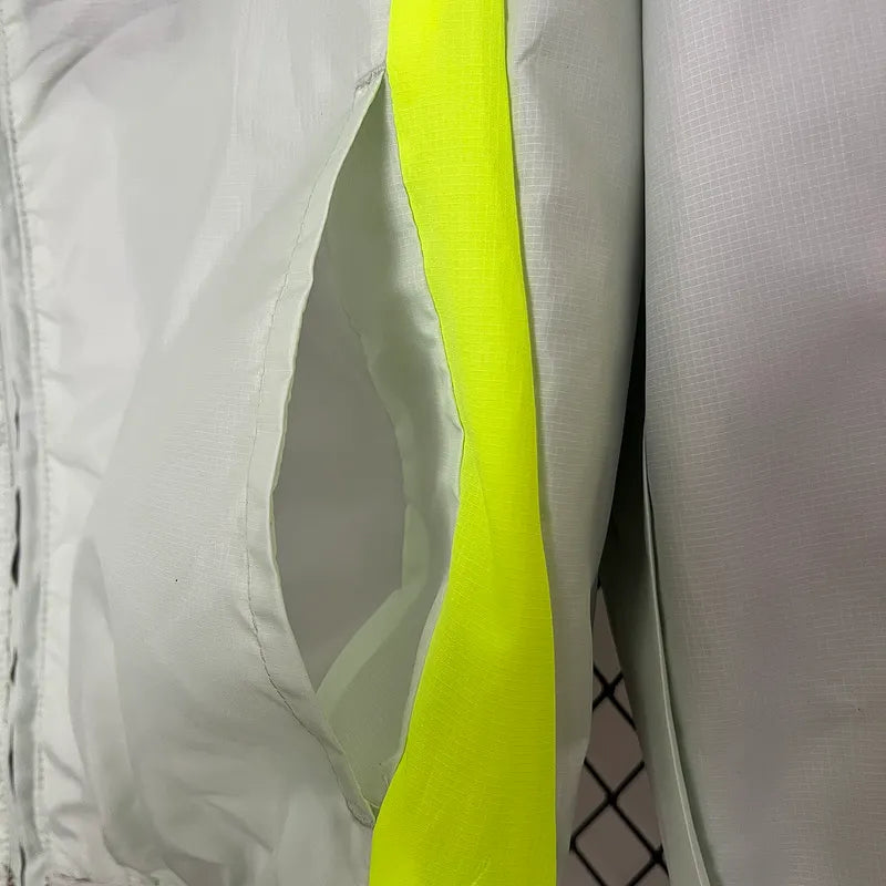 2024 Mexico Reversible Windbreake