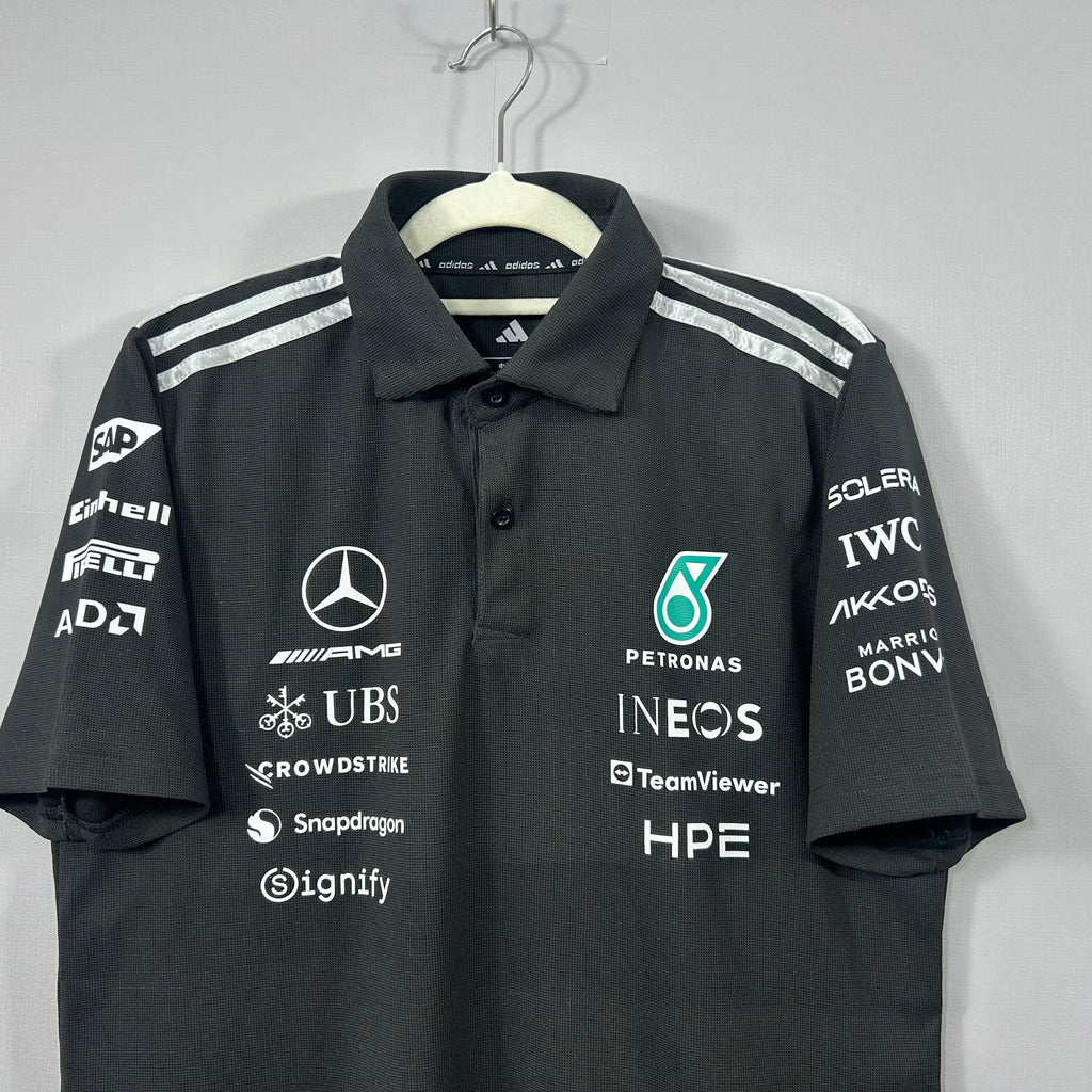 mercedes-2026-f1-racing-suit-p2209322