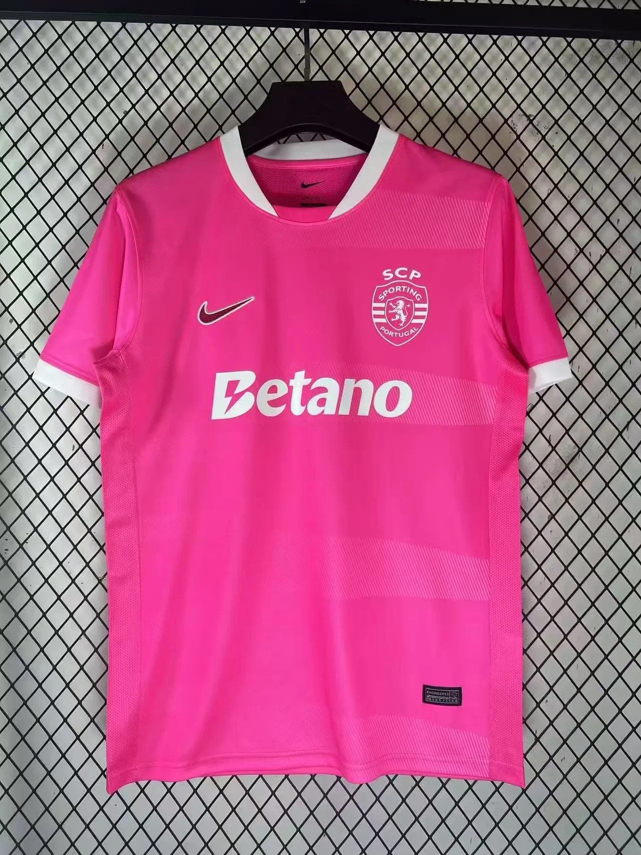 2026/2027 Lisbon Training Pink Football Shirt 1:1 Thai Quality