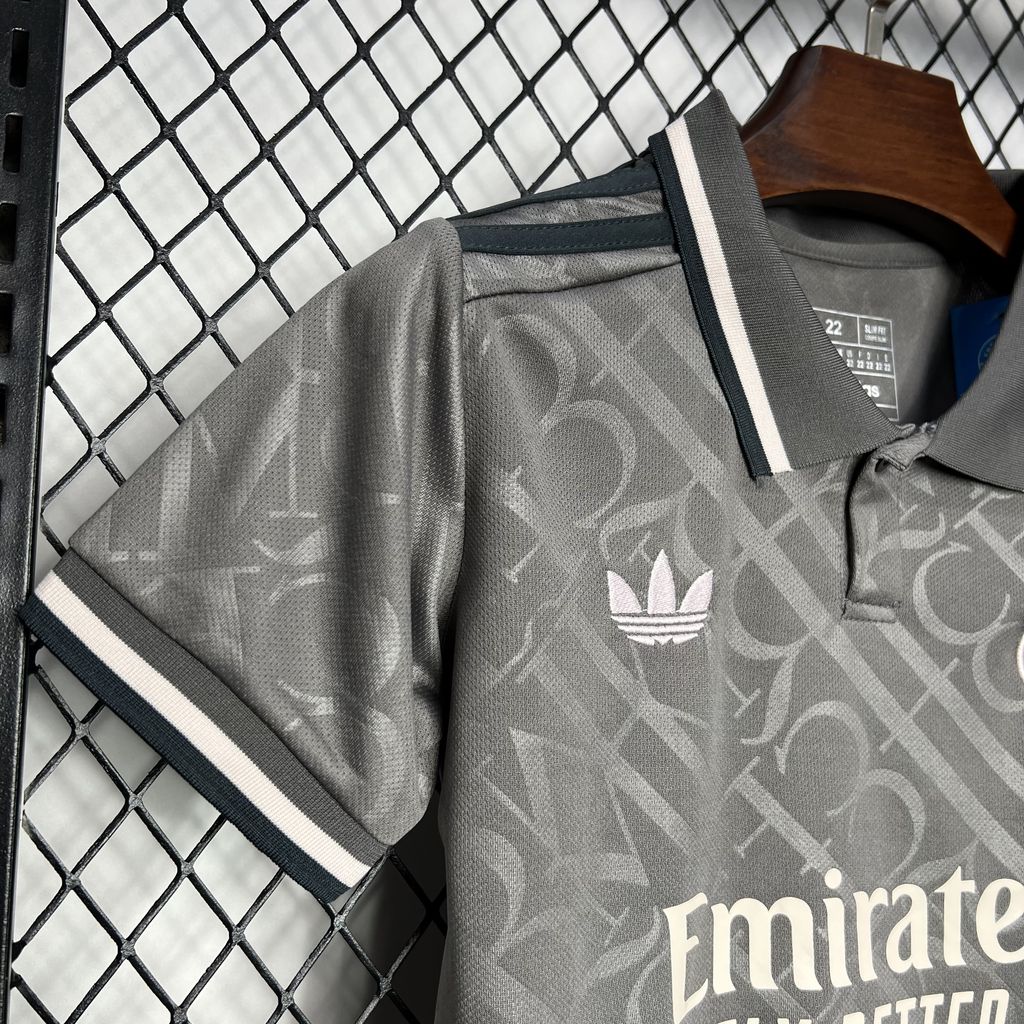 2024/2025 Real Madrid Third Away