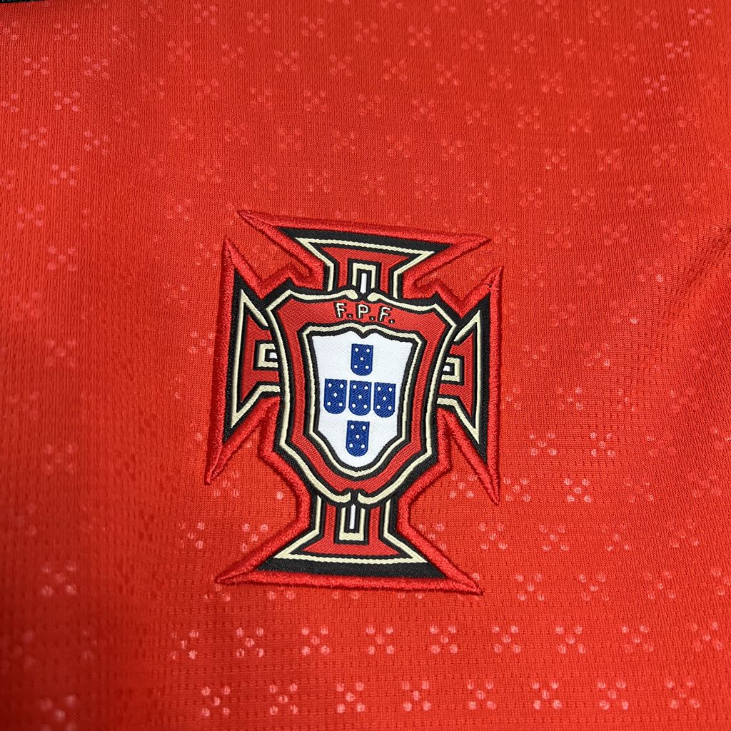 2025-2026 Portugal Home