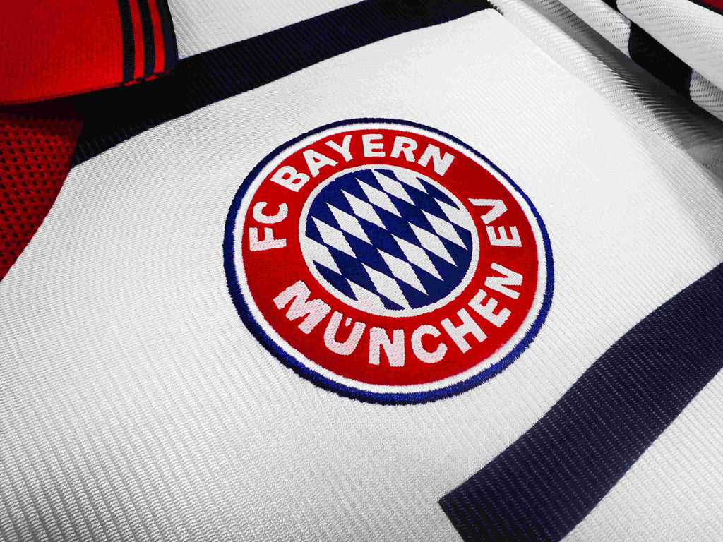 1998/00 Bayern Munich Away Retro