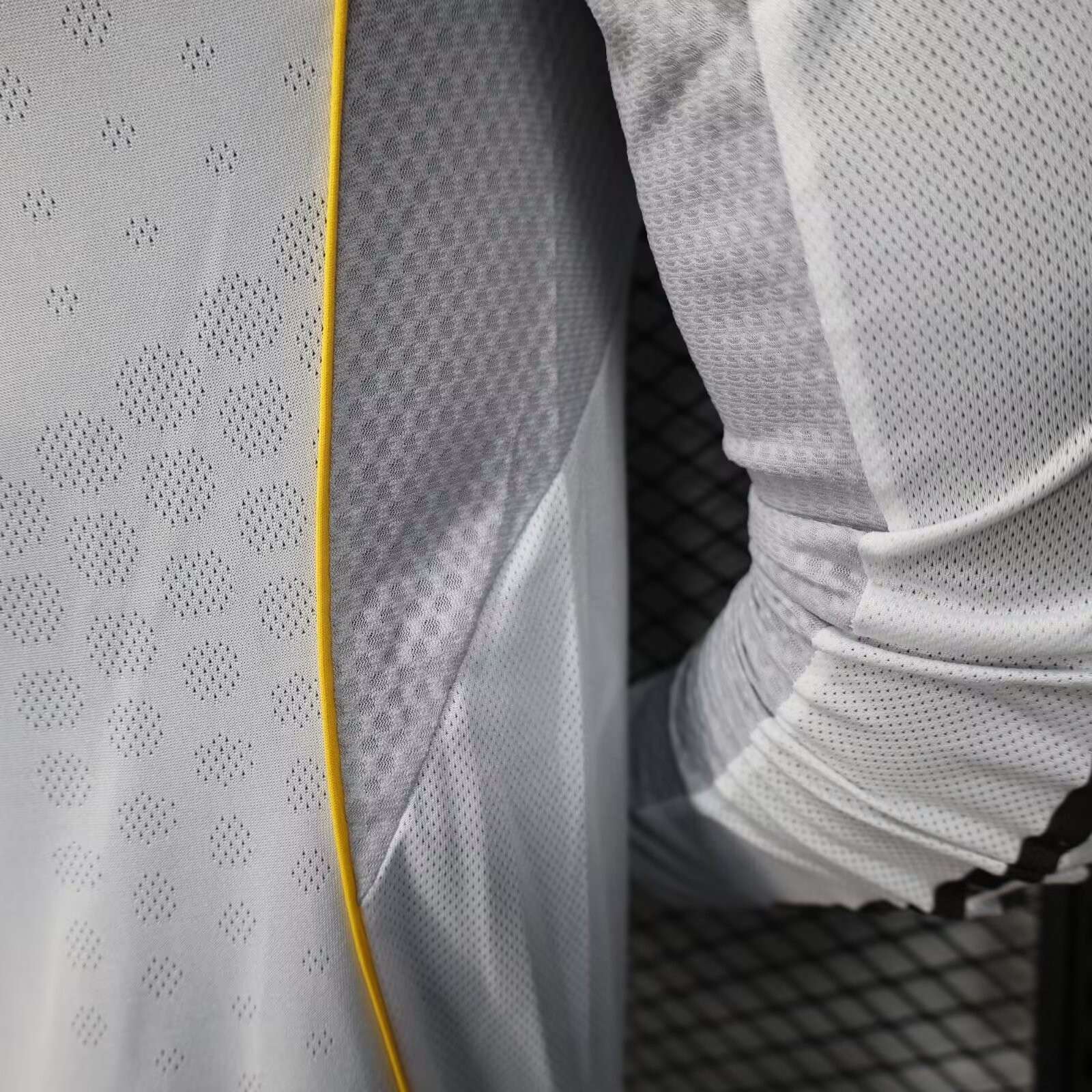 2025/2026 Long Sleeve Player Version Real Madrid Home