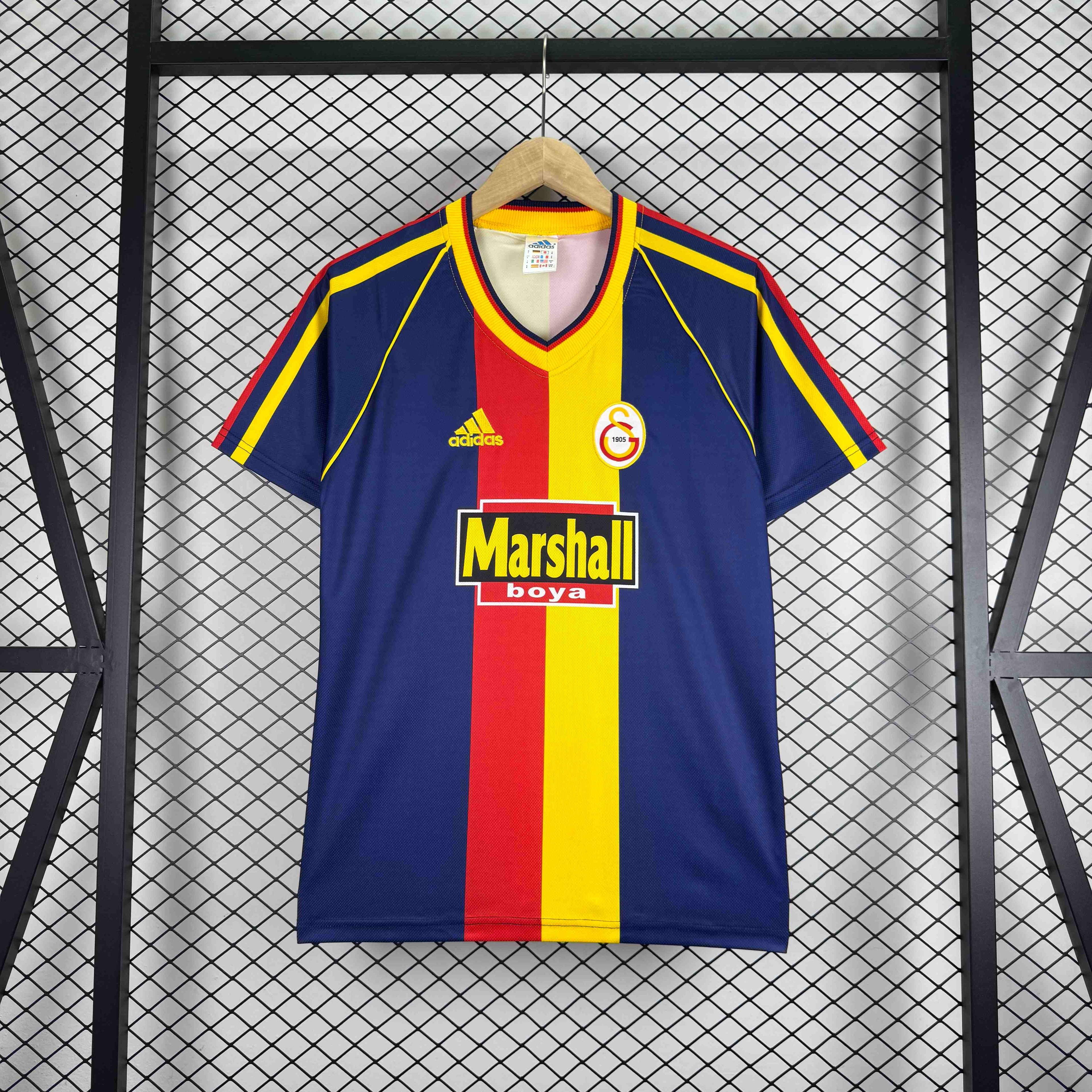 1998/1999 Retro Galatasaray Third Away