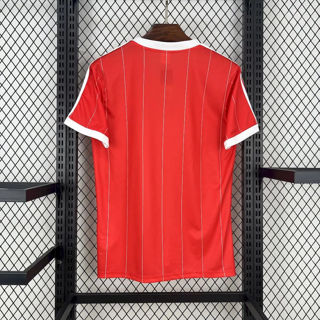 1983-1984 Retro Hamburger SV Away